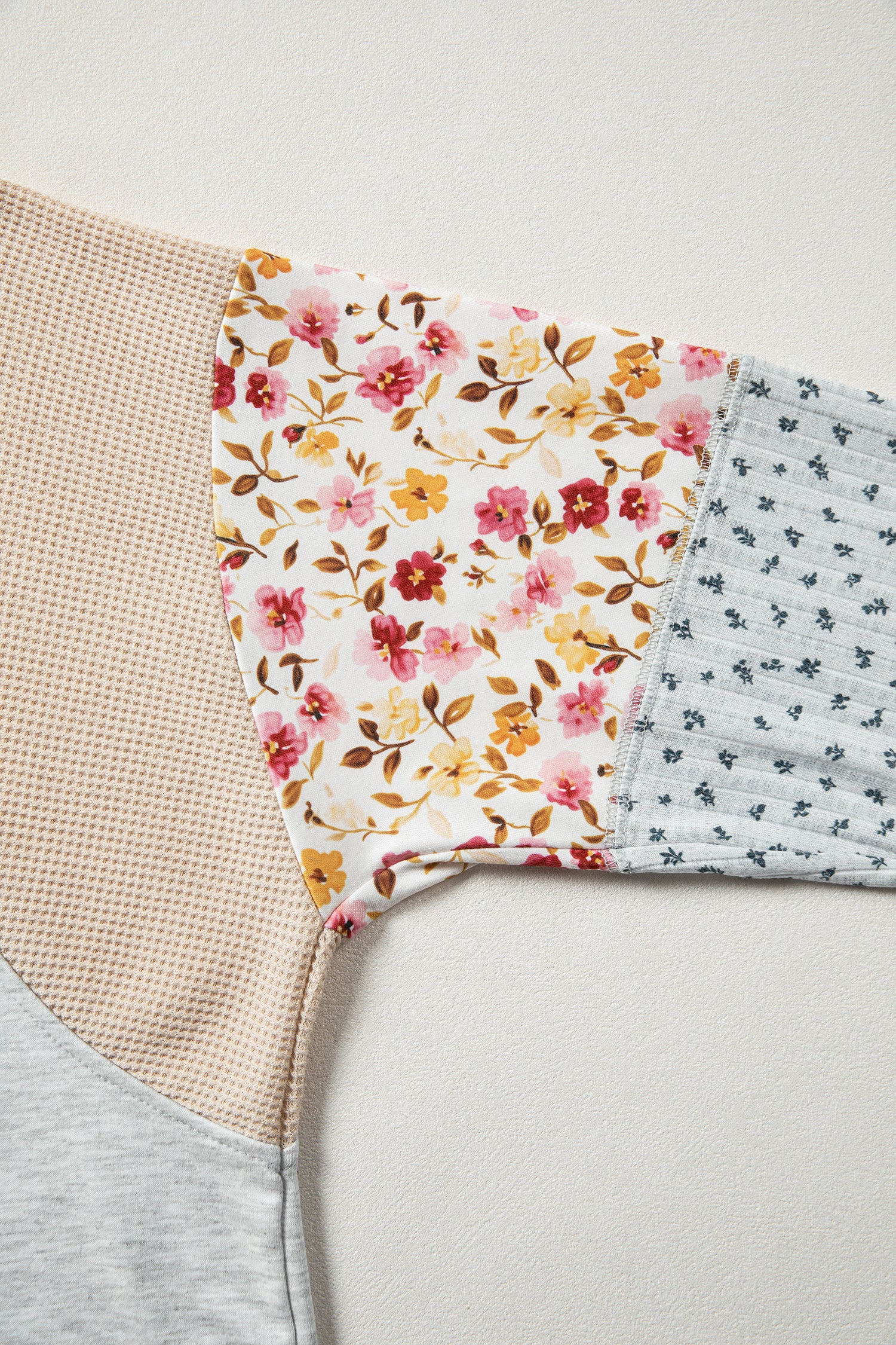 Light Grey Mixed Print Raglan Sleeve Patchwork Exposed Seam Pullover Top-Tops/Long Sleeve Tops-[Adult]-[Female]-2022 Online Blue Zone Planet