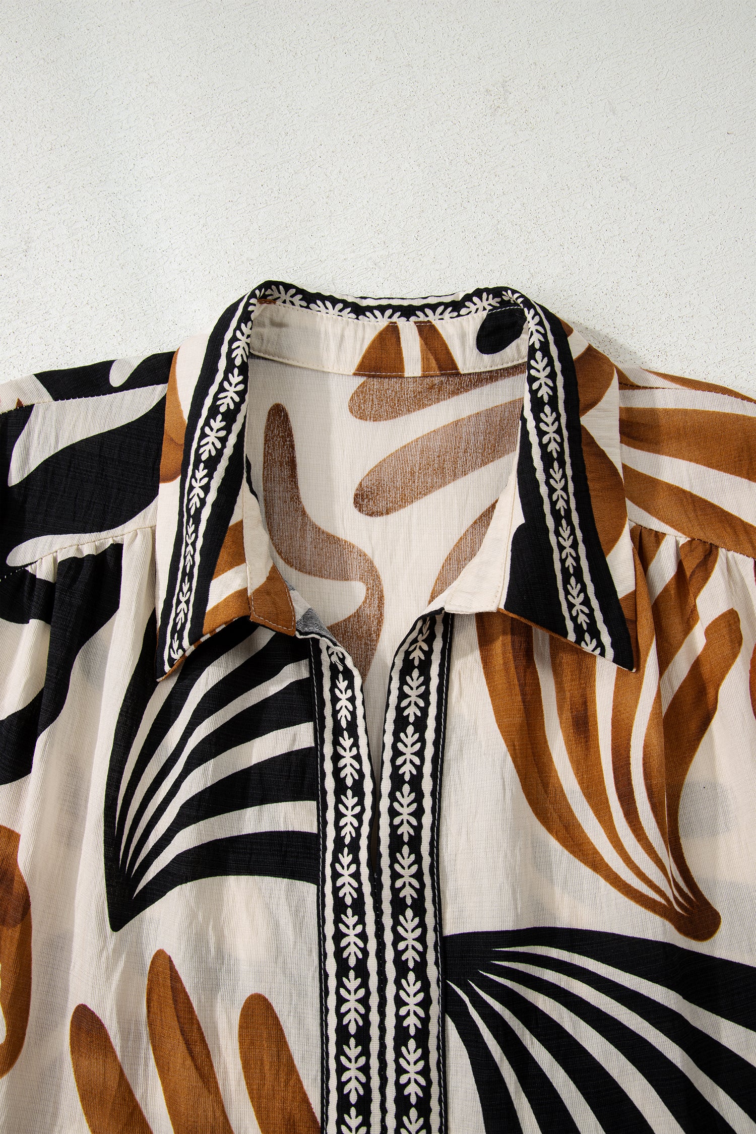 White Plus Size Abstract Print Contrast Collar Split Neck Shift Long Dress-TOPS / DRESSES-[Adult]-[Female]-2022 Online Blue Zone Planet