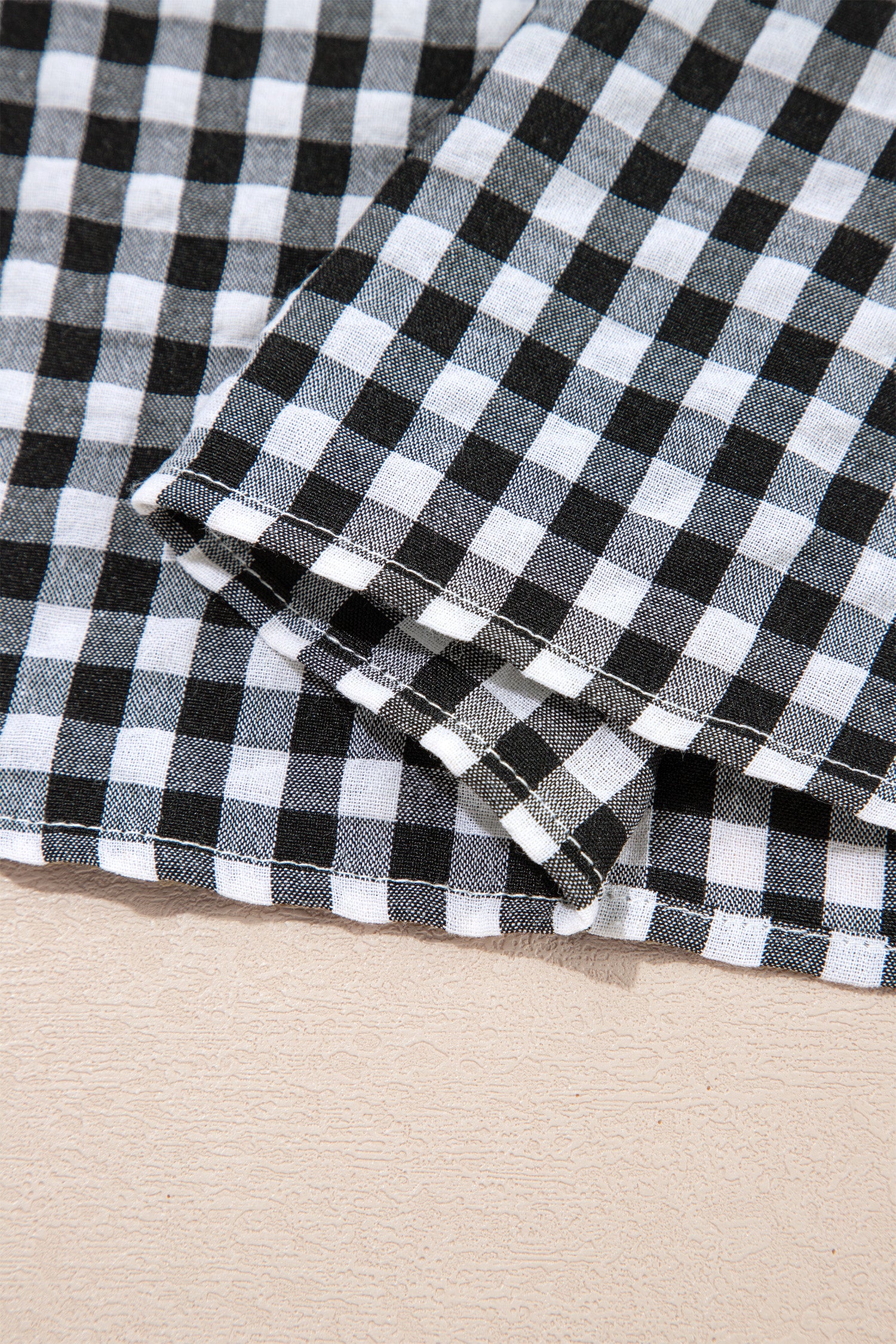 Black Plaid Short Puff Sleeve Frilled Neck Blouse-Tops/Blouses & Shirts-[Adult]-[Female]-2022 Online Blue Zone Planet