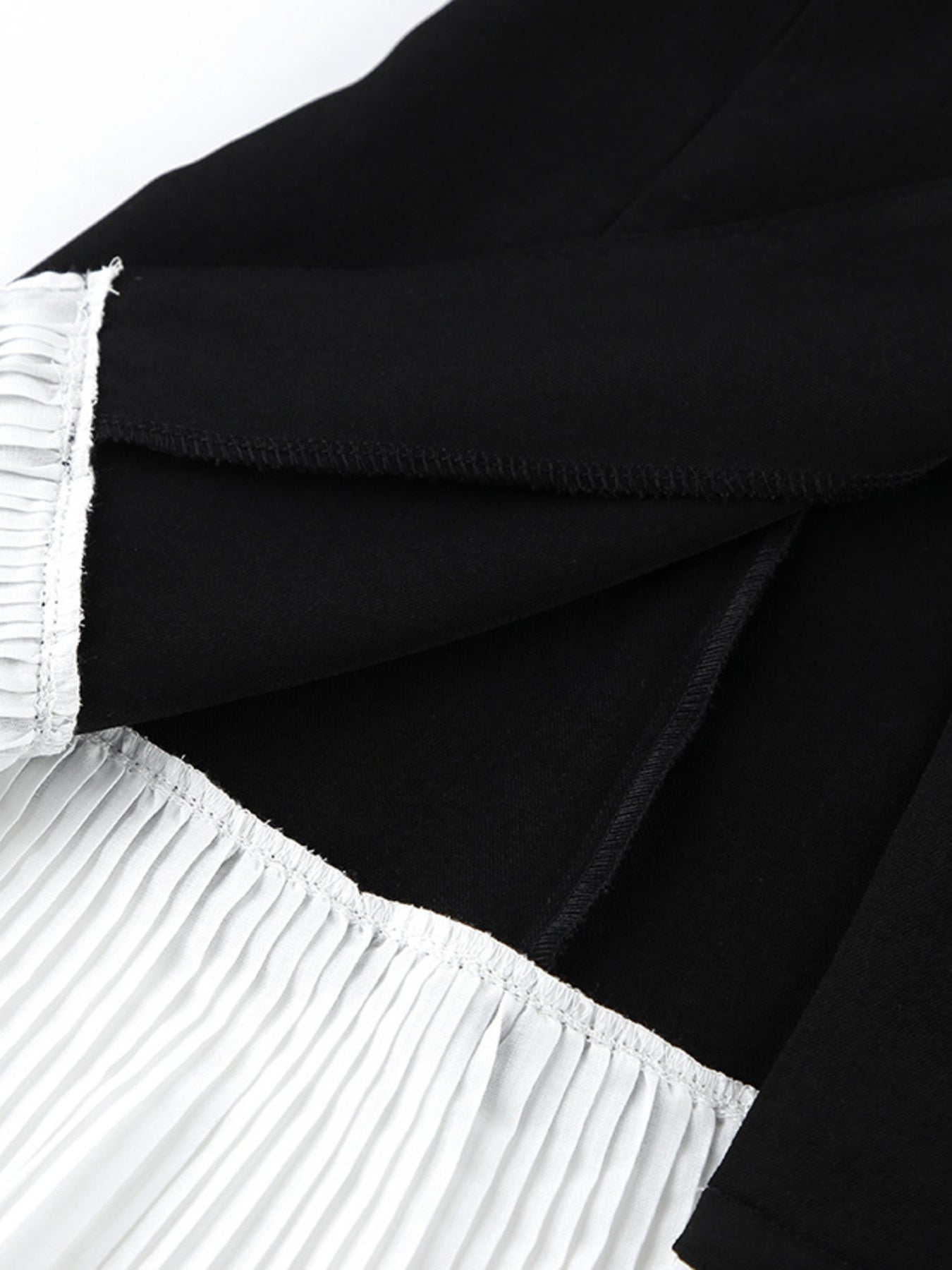 d08d72c4be204694a512c07ccd934616-Max