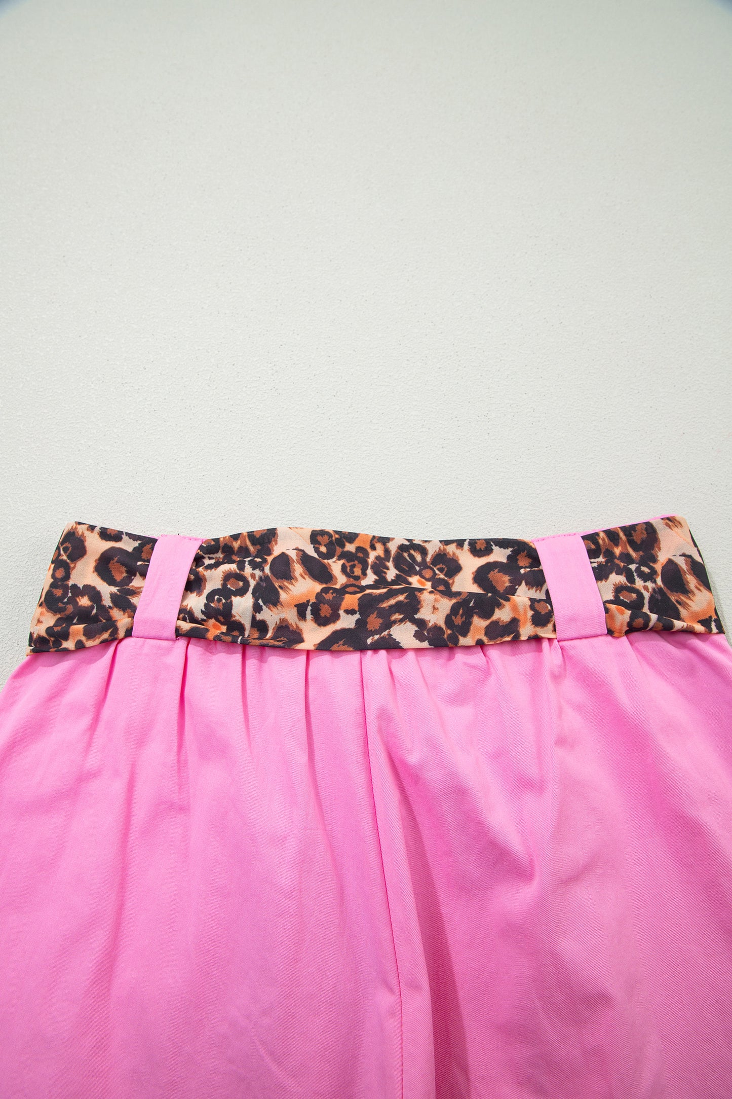 Oatmeal Leopard Contrast Sash Belt Pleated Wide Leg Shorts-Bottoms/Casual Shorts-[Adult]-[Female]-2022 Online Blue Zone Planet