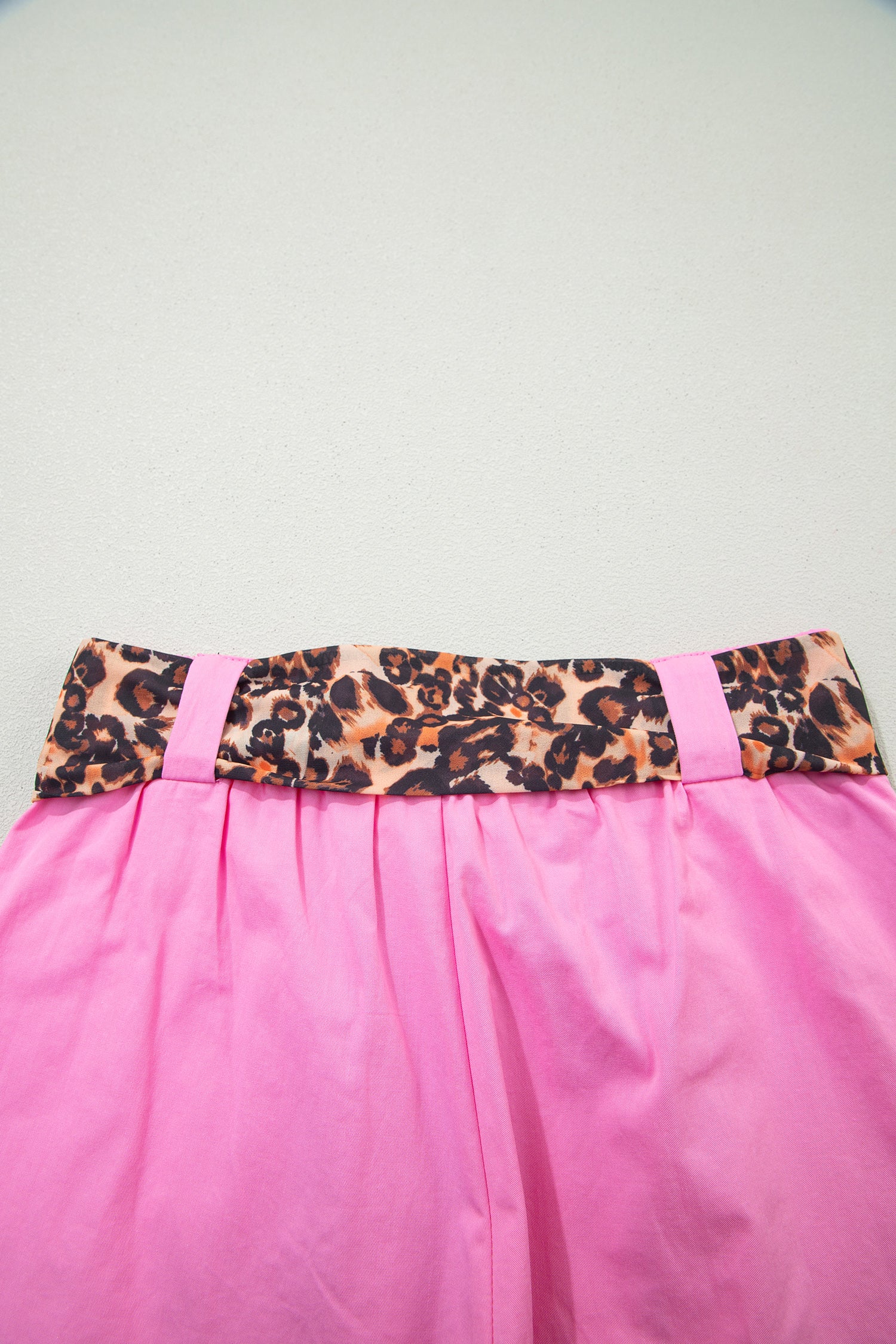 Oatmeal Leopard Contrast Sash Belt Pleated Wide Leg Shorts-Bottoms/Casual Shorts-[Adult]-[Female]-2022 Online Blue Zone Planet