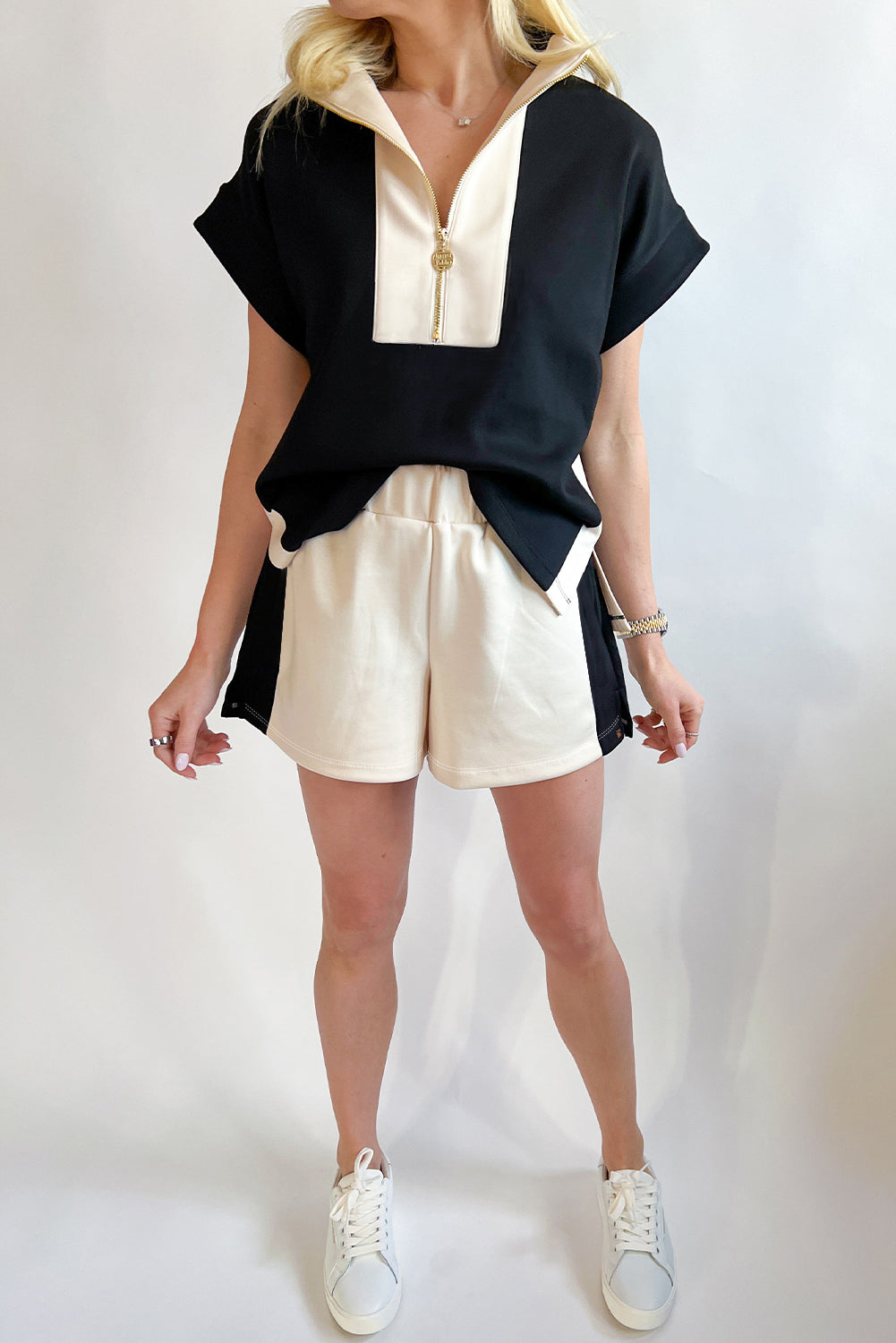 Black Contrast Zipped Stand Collared T Shirt and Short Set-Two Piece Sets/Short Sets-[Adult]-[Female]-2022 Online Blue Zone Planet