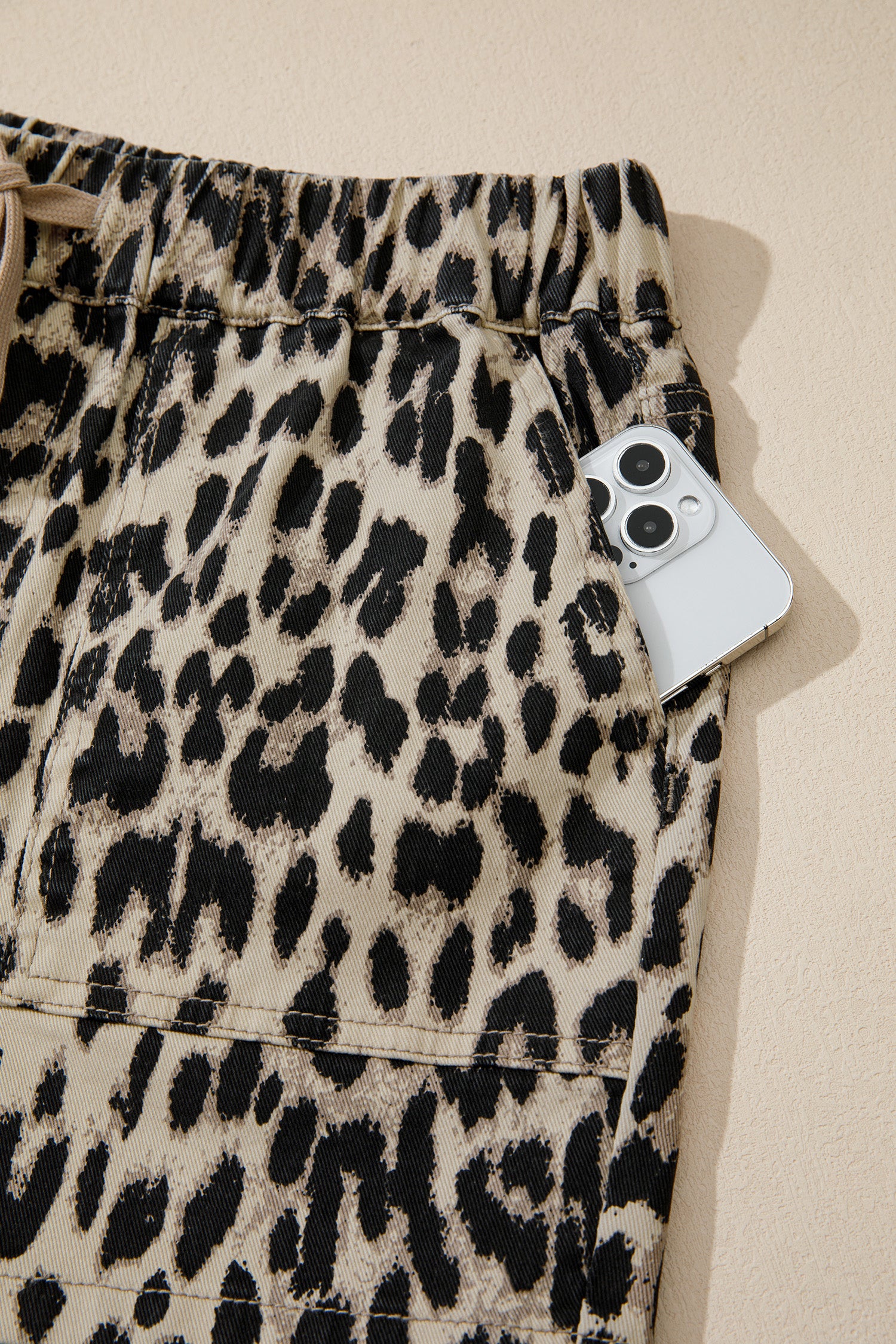 Brown Retro Leopard Print Lace-up Elastic Waistband Mid Rise Denim Shorts-Bottoms/Denim Shorts-[Adult]-[Female]-2022 Online Blue Zone Planet