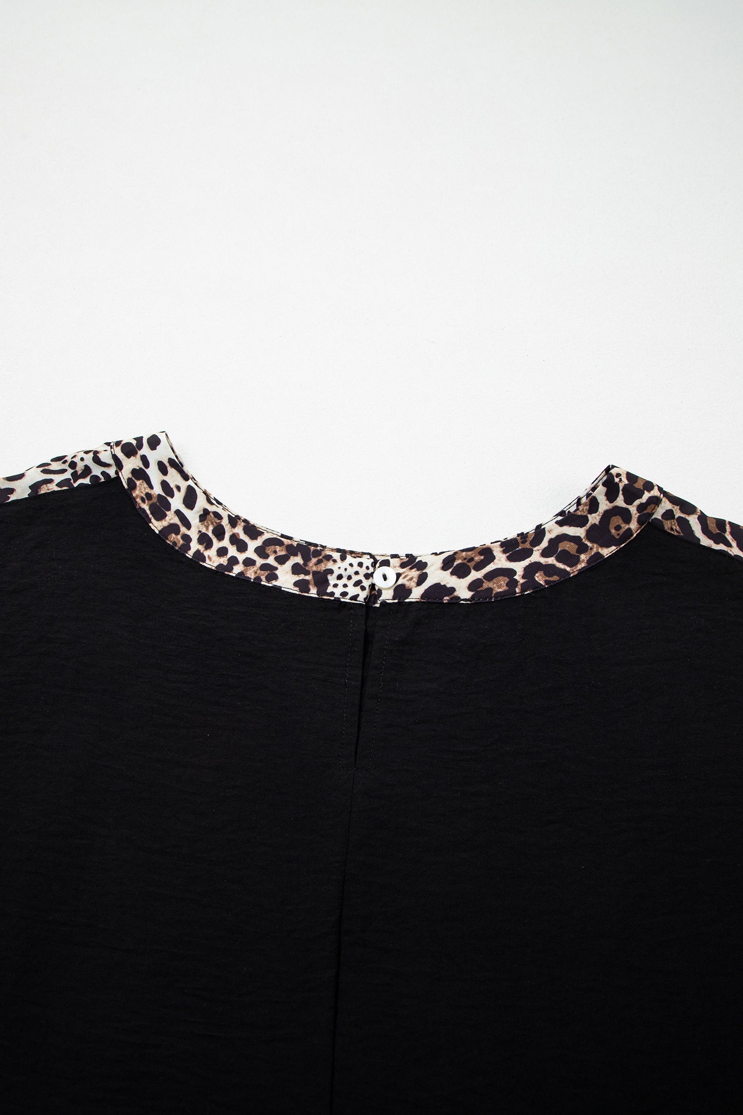 Black Plus Size Leopard Patchwork Round Neck Loose Tee-Plus Size/Plus Size Tops/Plus Size Tops & Tees-[Adult]-[Female]-2022 Online Blue Zone Planet