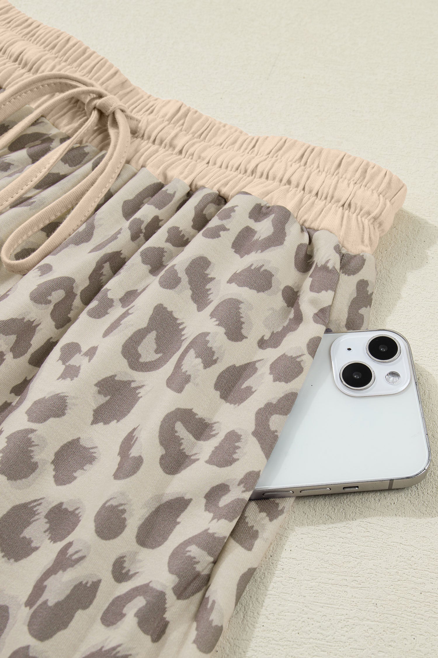 Khaki V Neck Collar Leopard Printed 2pcs Short Set-Two Piece Sets/Short Sets-[Adult]-[Female]-2022 Online Blue Zone Planet