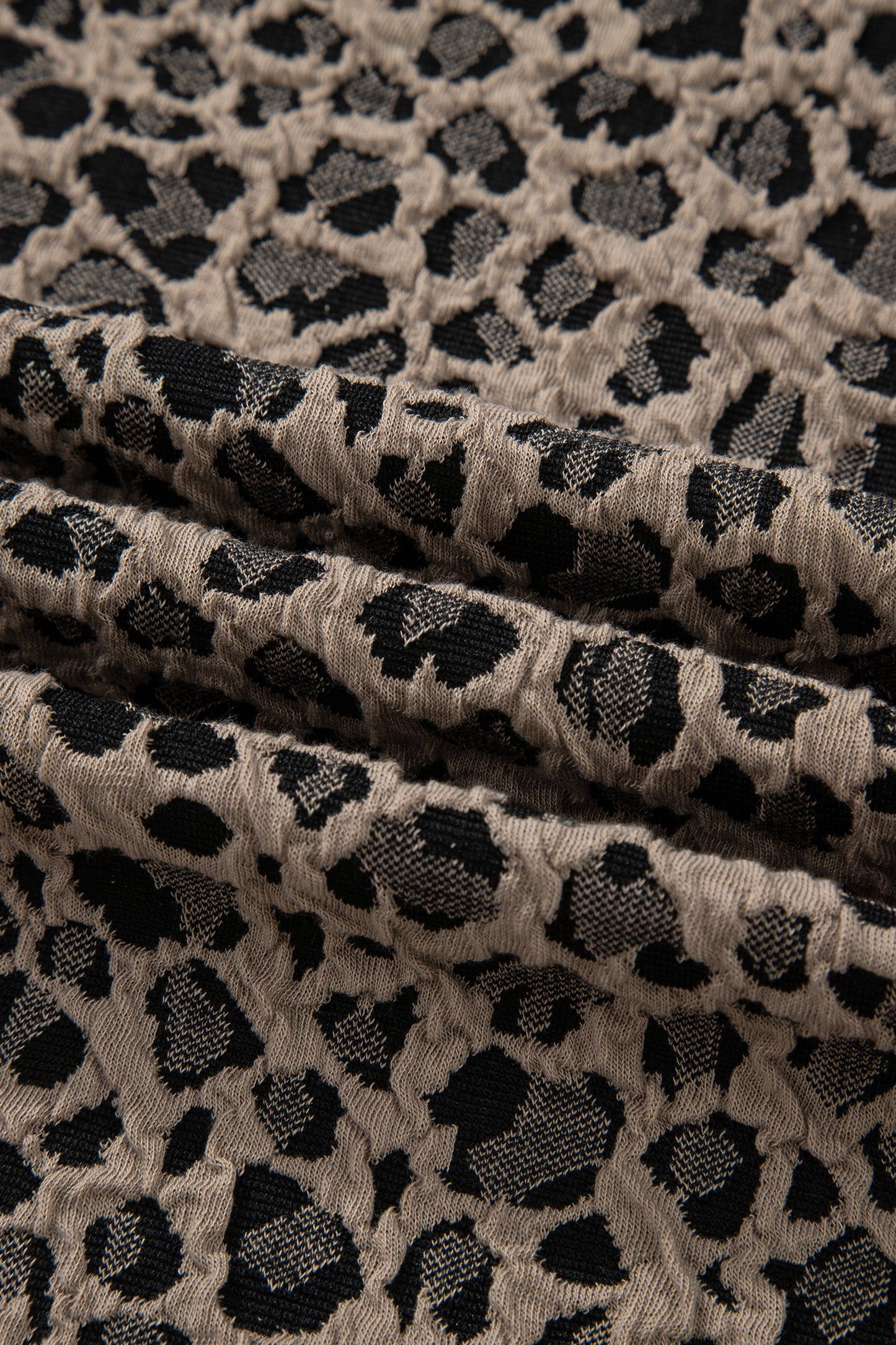 Khaki Leopard Print Textured Plus Size T Shirt-Plus Size/Plus Size Tops/Plus Size Tops & Tees-[Adult]-[Female]-2022 Online Blue Zone Planet