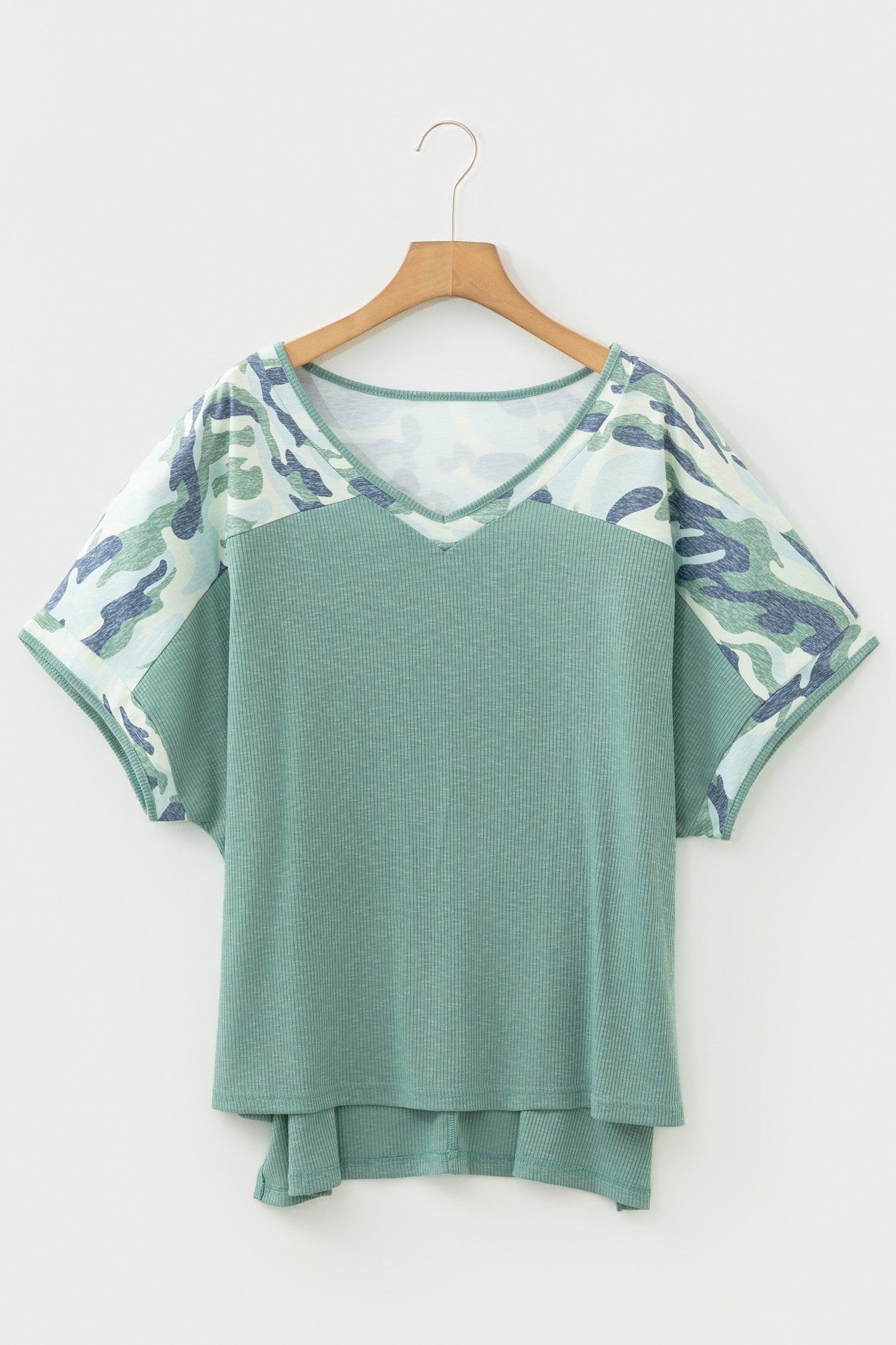 Mist Green Ribbed Camouflage Patchwork Plus Size V Neck Tee-Plus Size/Plus Size Tops/Plus Size Tops & Tees-[Adult]-[Female]-2022 Online Blue Zone Planet