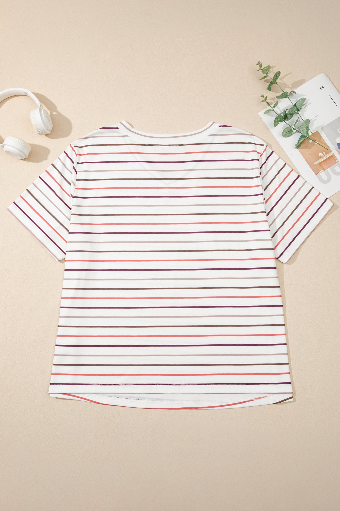 White Stripe V Neck Casual Plus Size Tee-Plus Size/Plus Size Tops/Plus Size Tops & Tees-[Adult]-[Female]-2022 Online Blue Zone Planet