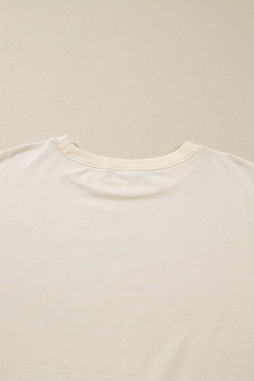 Beige Plus Size Multicolor Plaid Patchwork Sleeve Pullover Top-Plus Size/Plus Size Tops/Plus Size Long Sleeve Tops-[Adult]-[Female]-2022 Online Blue Zone Planet