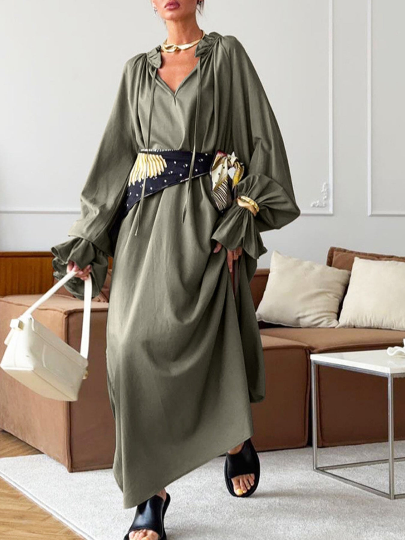 flounce sleeve maxi dress Voluminous maxi dress with flounce sleeves :: LICHI