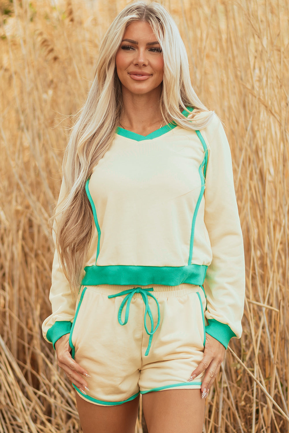 White Contrast Trim Colorblock Long Sleeve Pullover and Drawstring Shorts 2pcs Outfit-Two Piece Sets/Short Sets-[Adult]-[Female]-2022 Online Blue Zone Planet