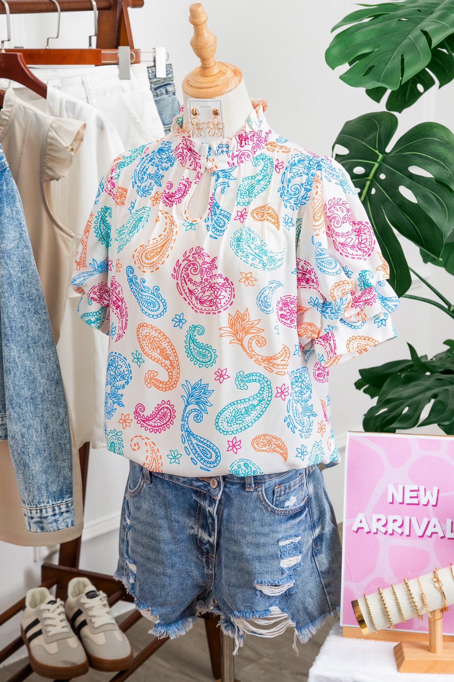 Multicolour Vibrant Paisley Printed Button Keyhole Puff Sleeve Blouse-Tops/Blouses & Shirts-[Adult]-[Female]-2022 Online Blue Zone Planet