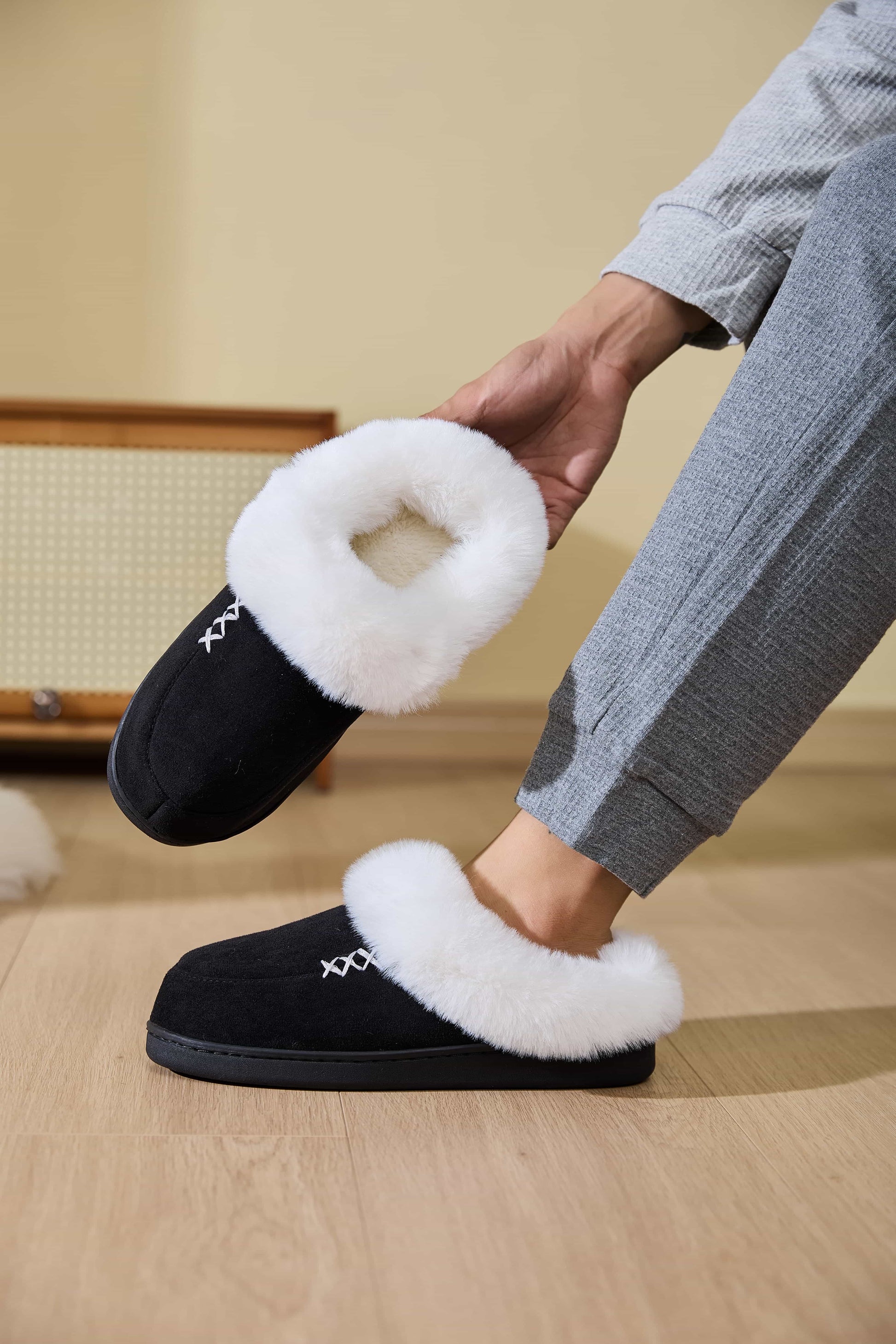 Fluff Trim Round Toe Flat Slippers-SLIPPERS-[Adult]-[Female]-Black-36-37(US5-6)-2022 Online Blue Zone Planet