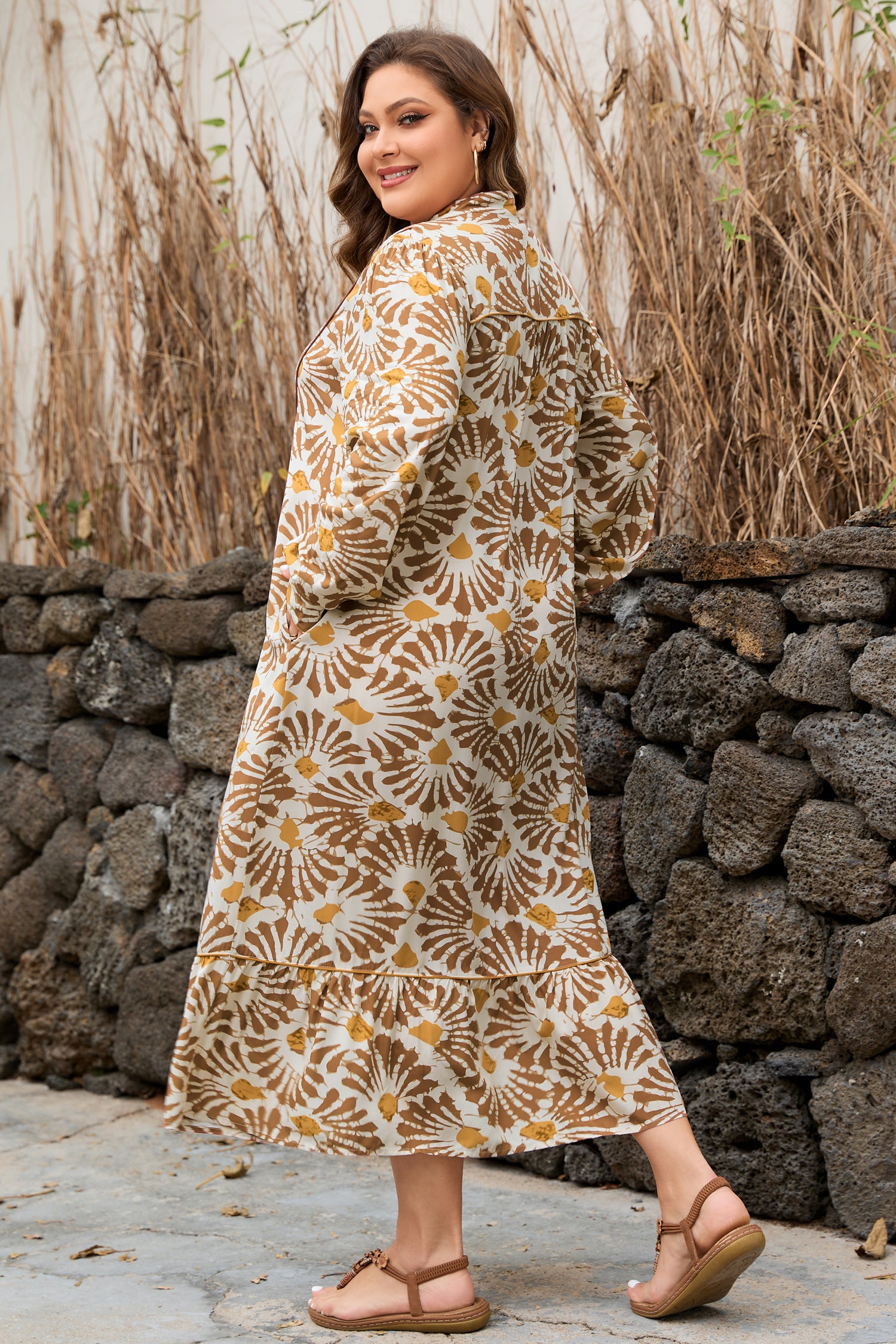 Khaki Abstract Plant Print Loose Plus Size Long Dress-Plus Size/Plus Size Dresses/Plus Size Maxi Dresses-[Adult]-[Female]-2022 Online Blue Zone Planet