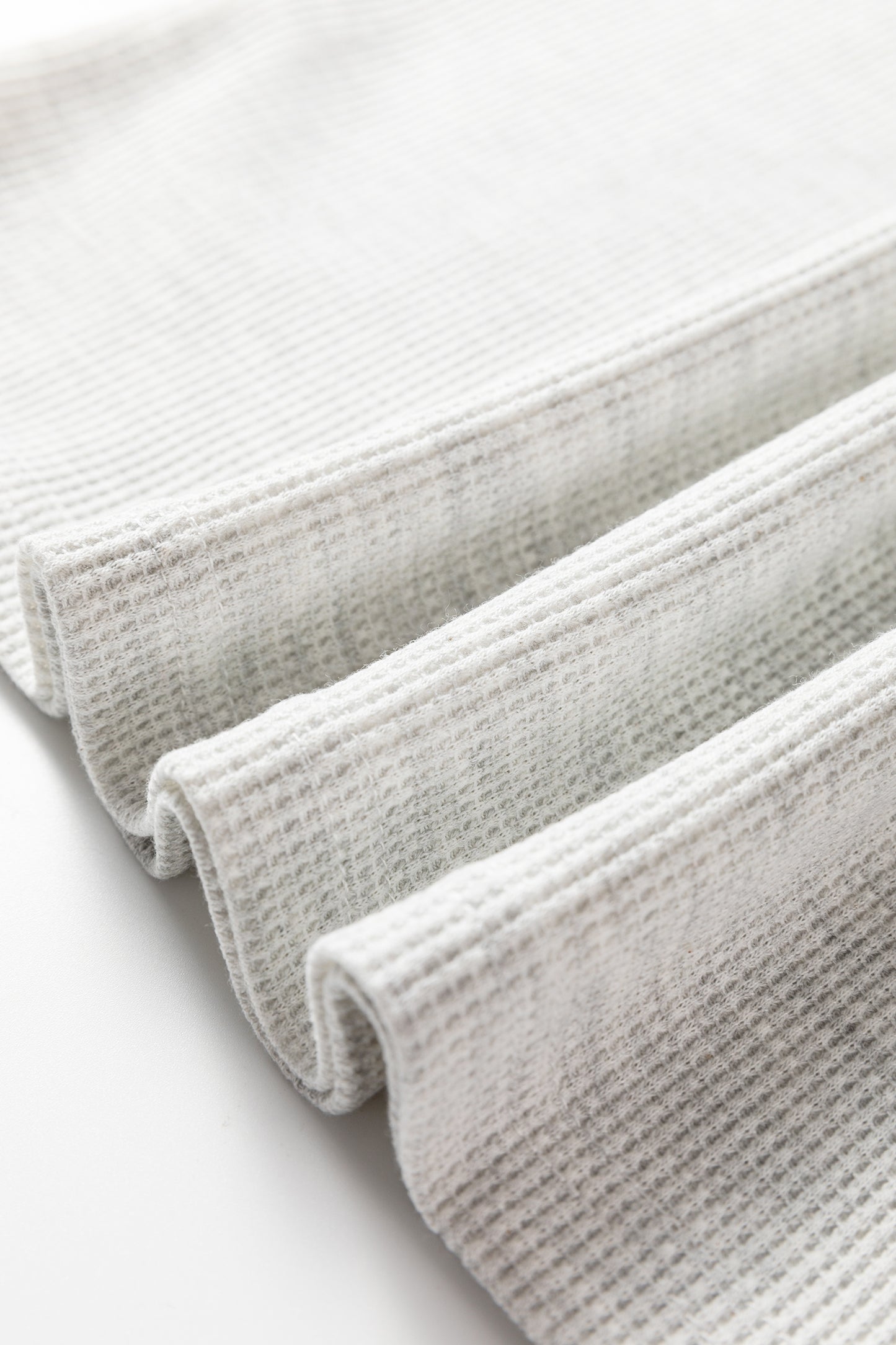 Jet Stream Contrast Leopard Color Block Sleeve Loose Pullover-Tops/Long Sleeve Tops-[Adult]-[Female]-2022 Online Blue Zone Planet