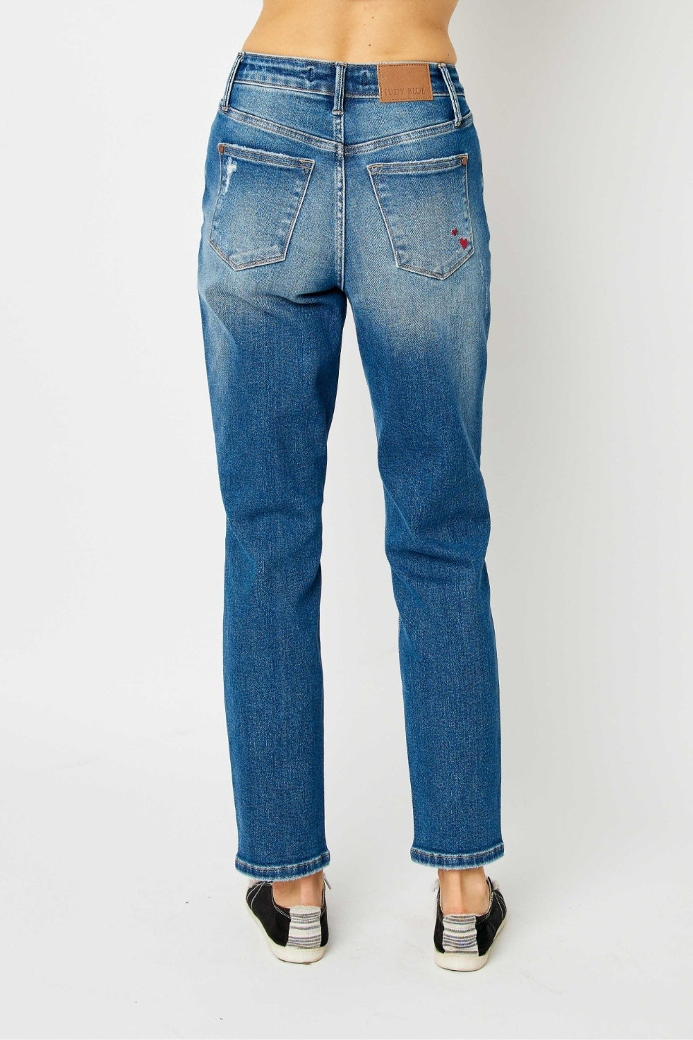 Judy Blue Full Size Queen Of Hearts Coin Pocket BF Jeans-BOTTOMS SIZES SMALL MEDIUM LARGE-[Adult]-[Female]-2022 Online Blue Zone Planet