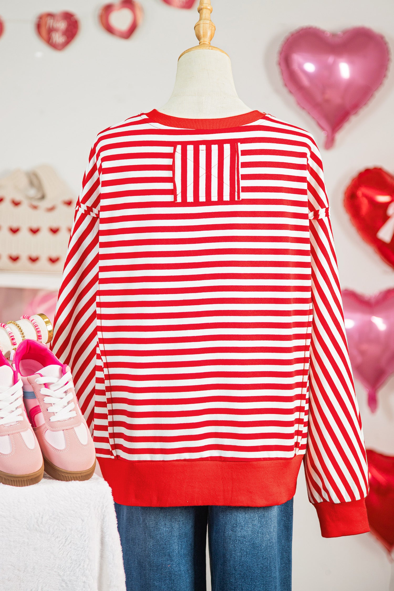 Red Stripe XOXO Sequin Heart Patched Valentines Day Long Sleeve Top-Graphic Long Sleeve Tees-[Adult]-[Female]-2022 Online Blue Zone Planet