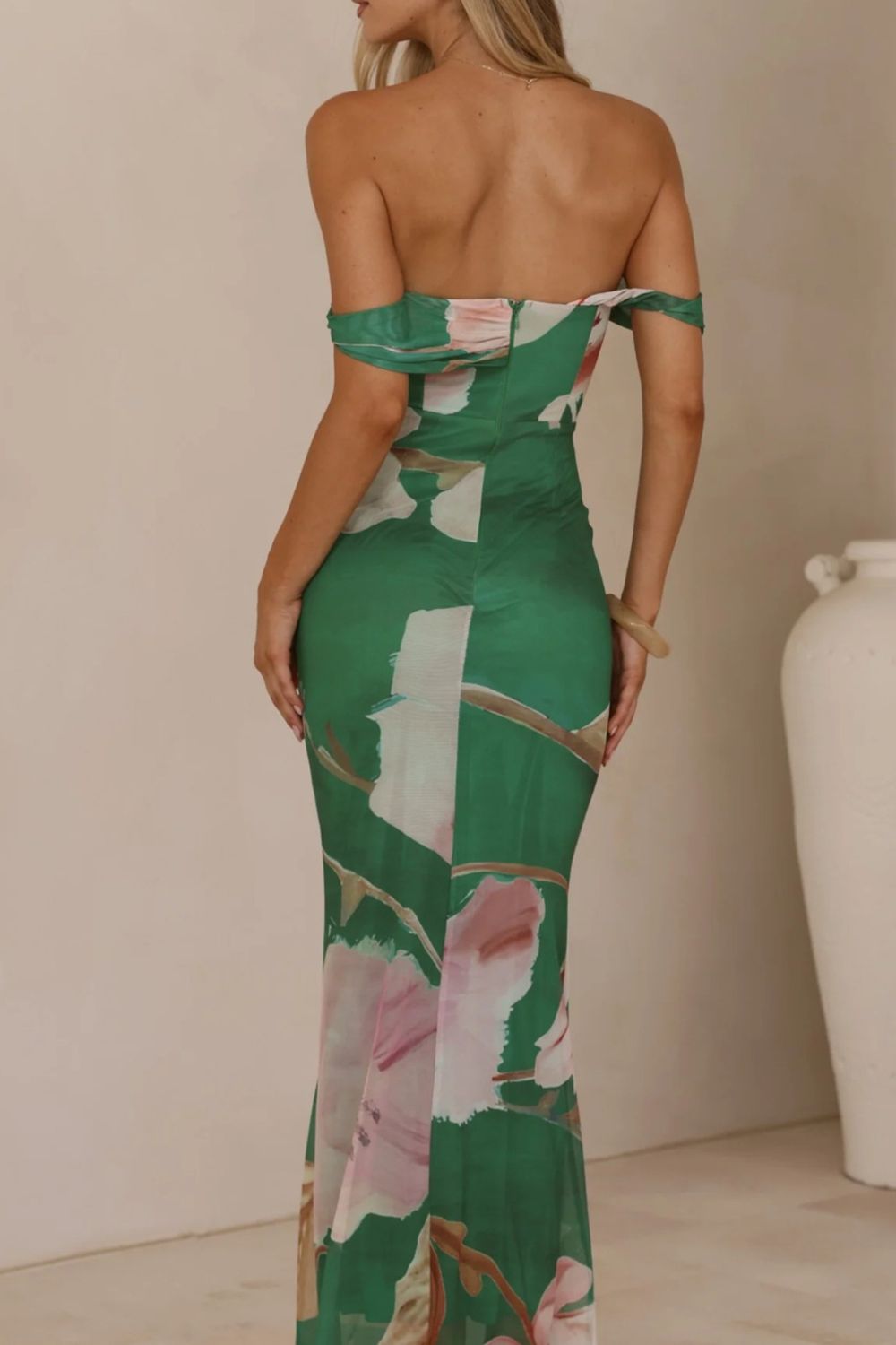 e0945002-a413-45ae-a82b-b602a2a989c7-Max