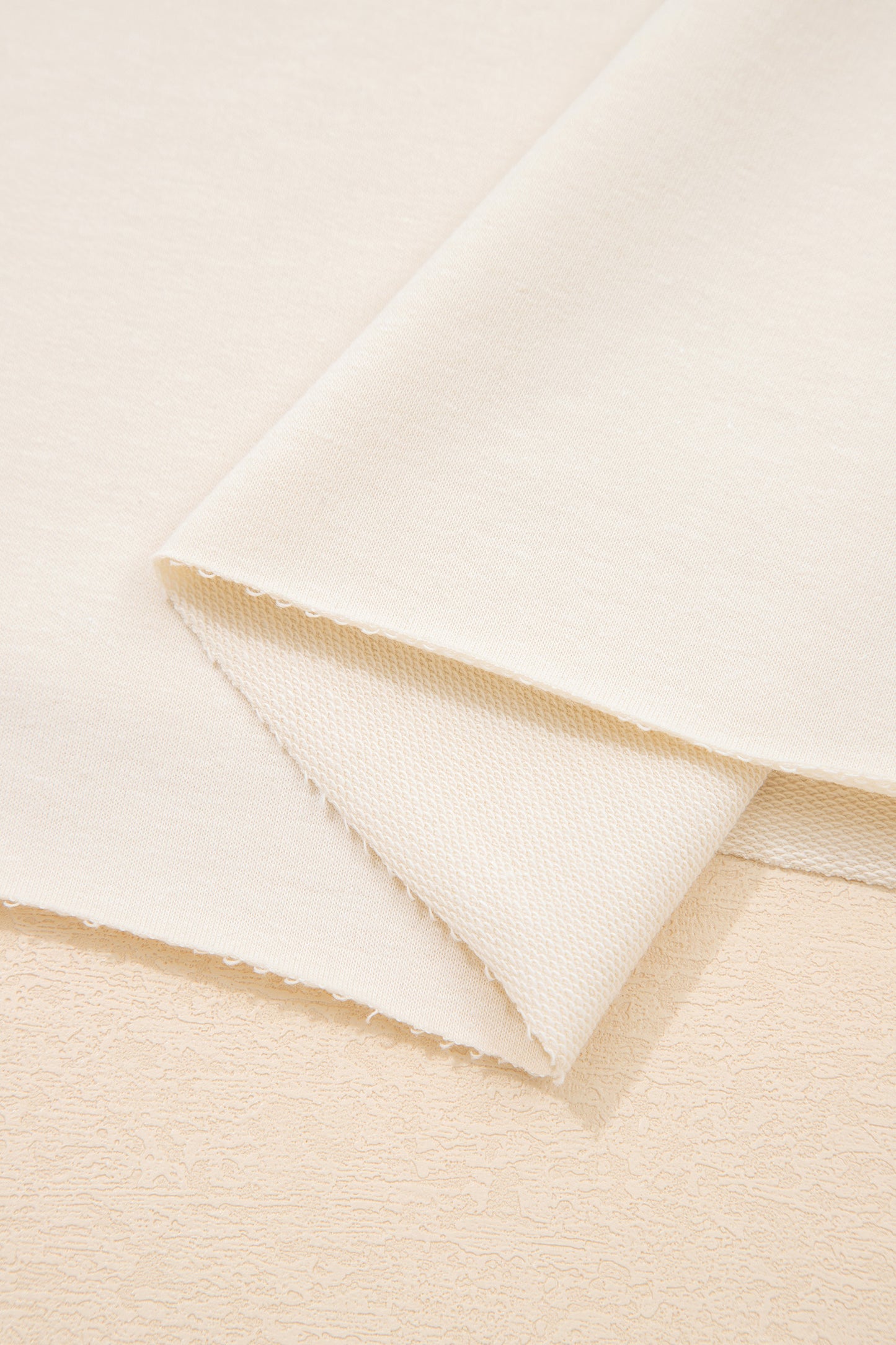 Apricot Camo Print Patchwork Sleeve Raw Hem Plus Size Sweatshirt-Plus Size/Plus Size Sweatshirts & Hoodies-[Adult]-[Female]-2022 Online Blue Zone Planet