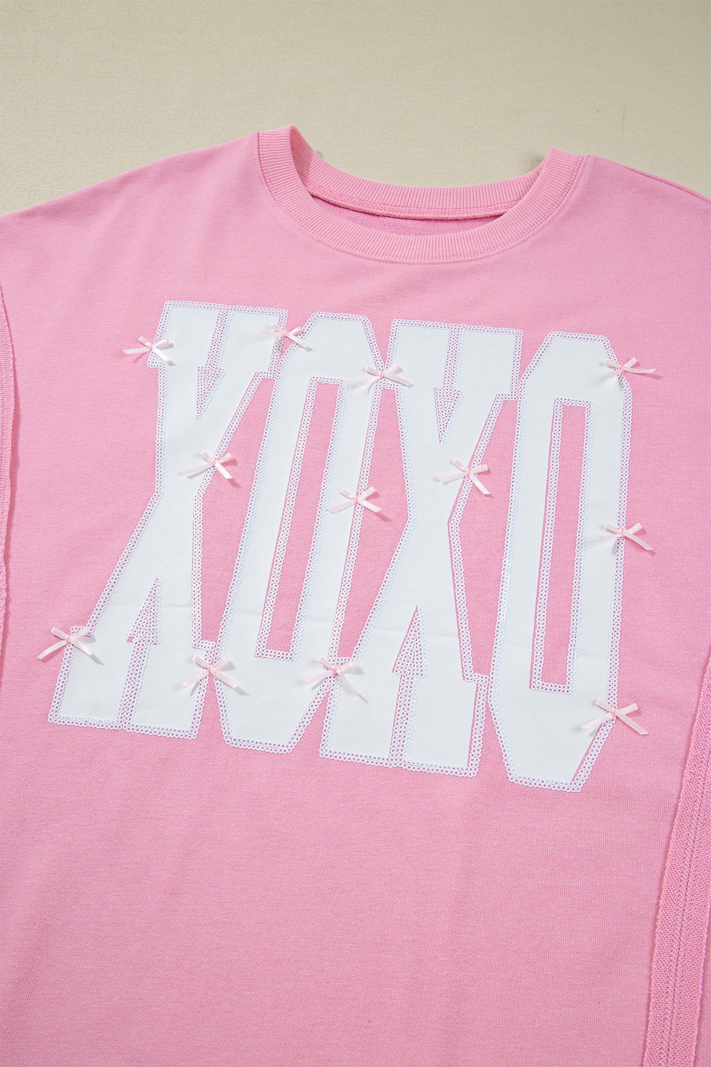 Pink Bow Sequin XOXO Letter Graphic Exposed Seam Baggy Sweatshirt-Tops/Sweatshirts & Hoodies-[Adult]-[Female]-2022 Online Blue Zone Planet