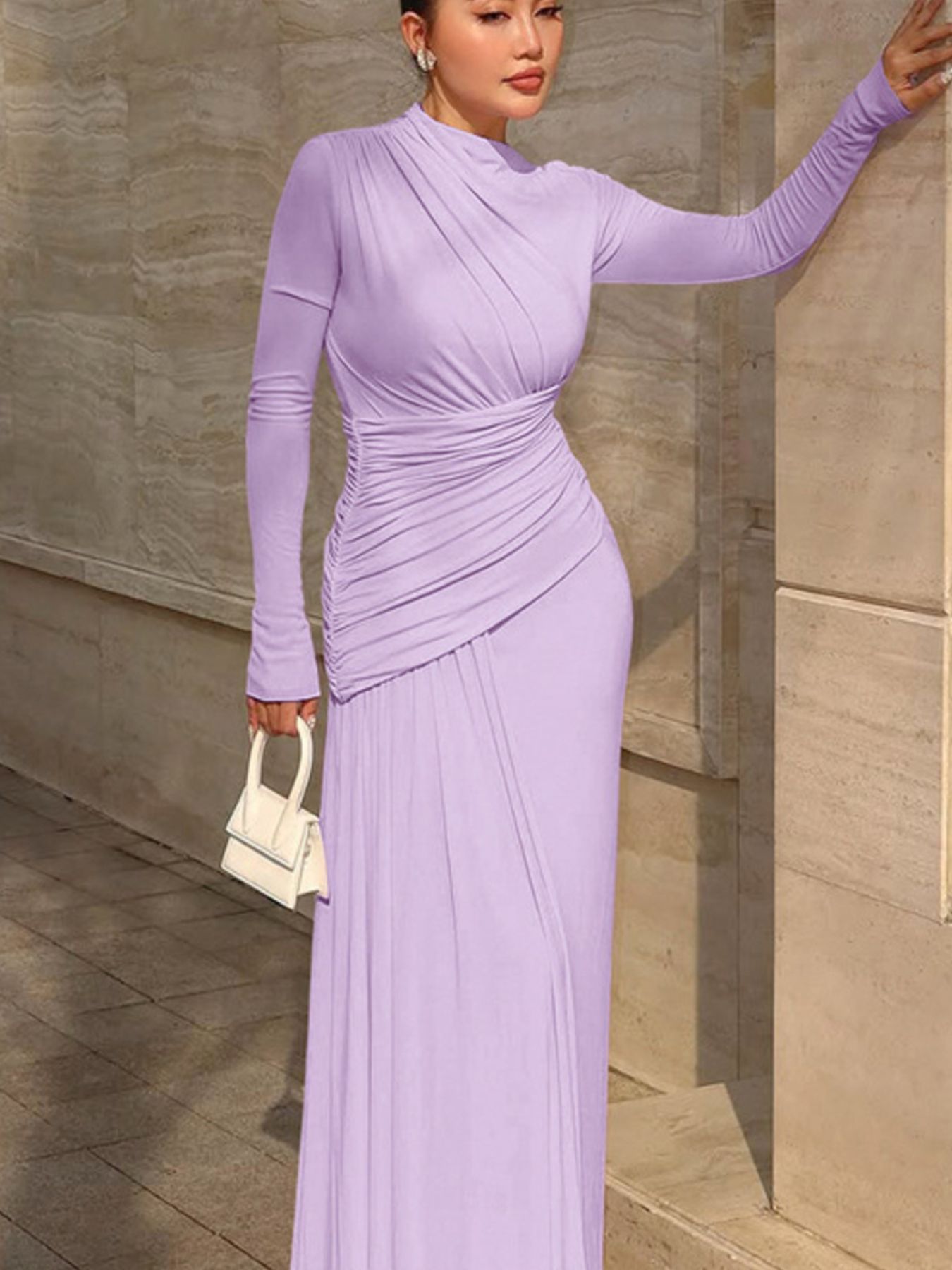 e3eec626-e8a3-4329-924d-aede23cc5f2b-Max