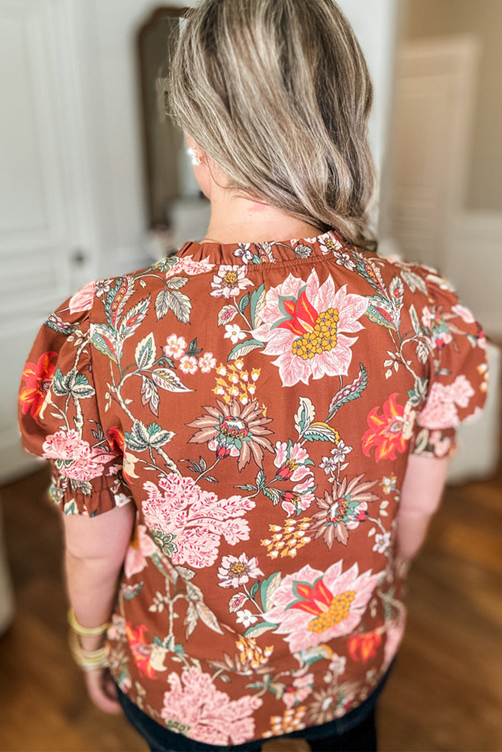 Brown Floral Stitched V Neck Frilled Trim Puff Short Sleeve Blouse-Plus Size/Plus Size Tops/Plus Size Blouses & Shirts-[Adult]-[Female]-2022 Online Blue Zone Planet