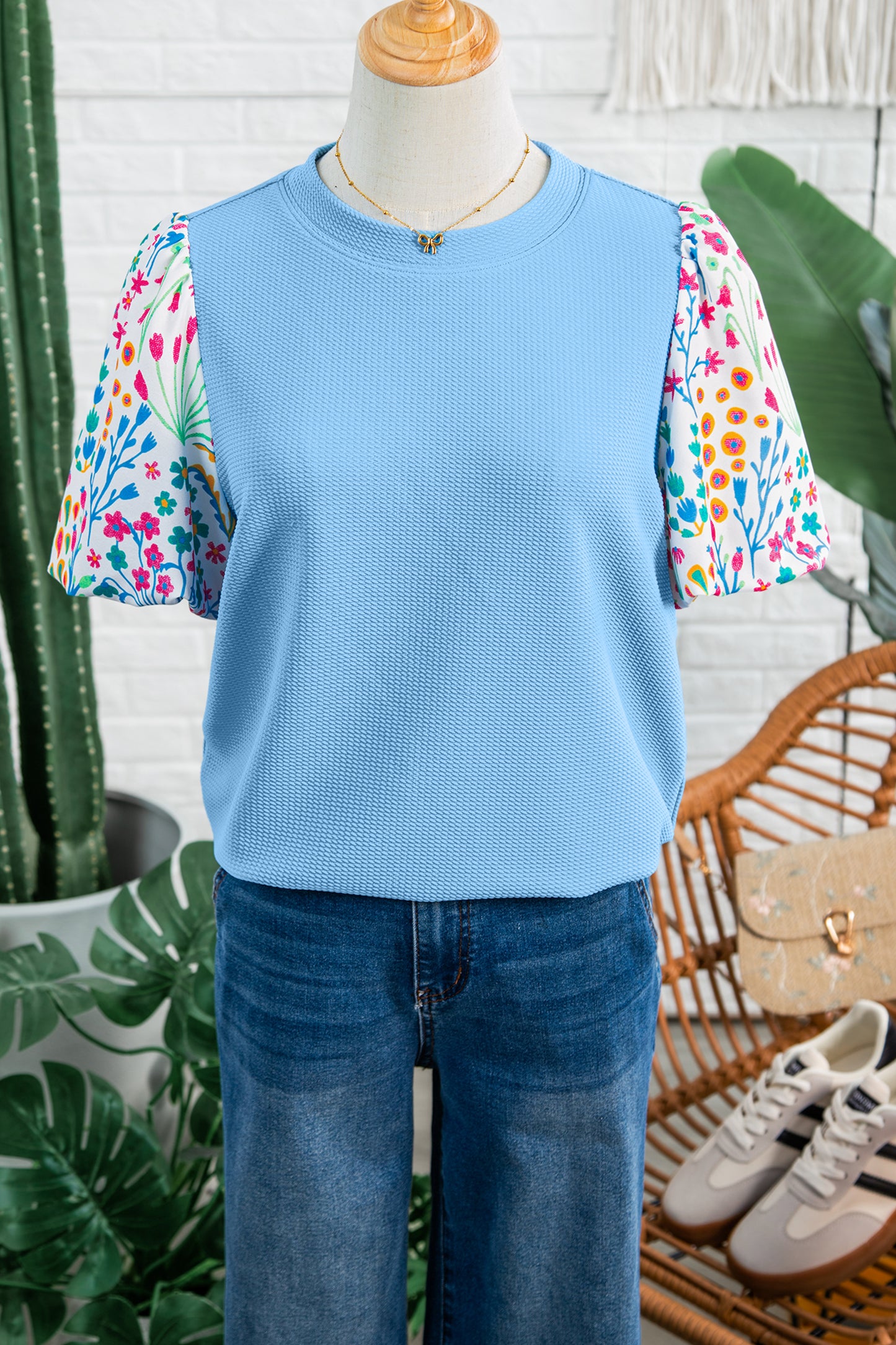 Light Blue Round Neck Textured Contrast Floral Bubble Sleeve Blouse-Tops/Blouses & Shirts-[Adult]-[Female]-2022 Online Blue Zone Planet