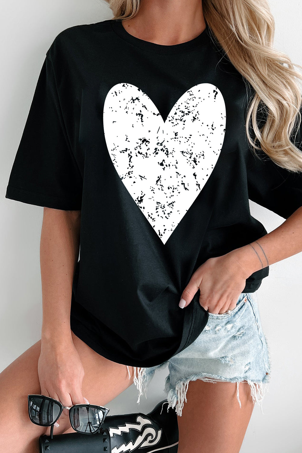 Black Valentines Heart Printed Round Neck T Shirt-Graphic Tees-[Adult]-[Female]-Black-S-2022 Online Blue Zone Planet