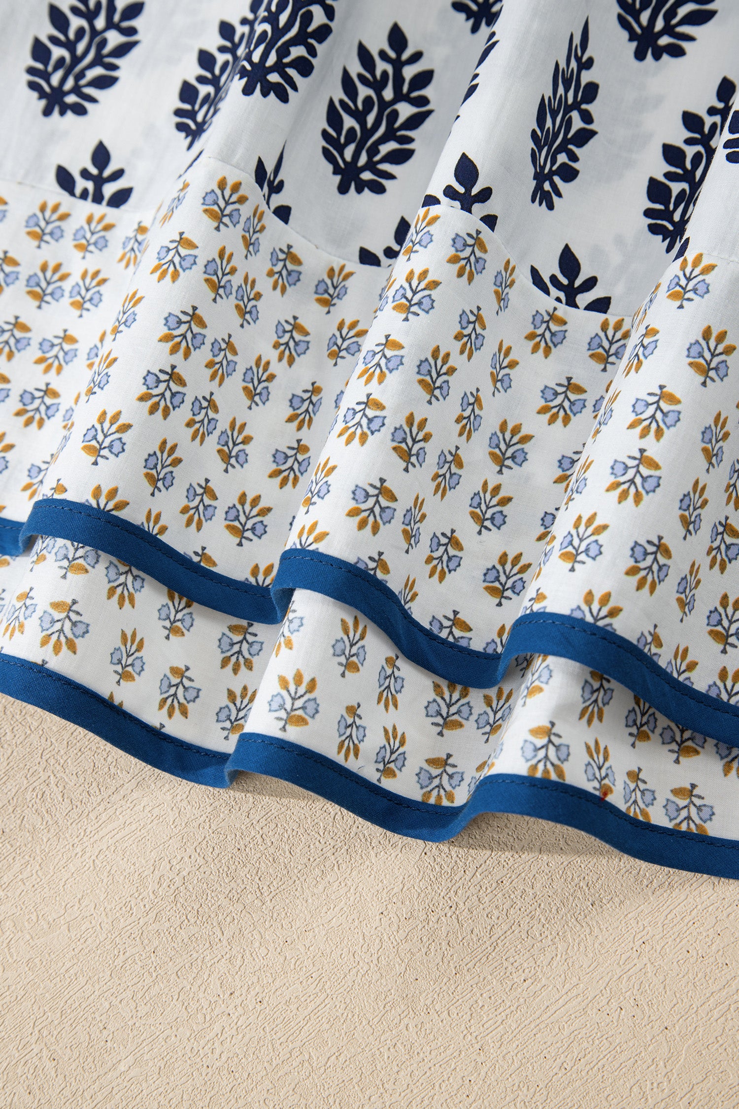 White Plus Size Boho Floral Print Contrast Trim Split Neck Puff Sleeve Patchwork Blouse-Plus Size/Plus Size Tops/Plus Size Blouses & Shirts-[Adult]-[Female]-2022 Online Blue Zone Planet