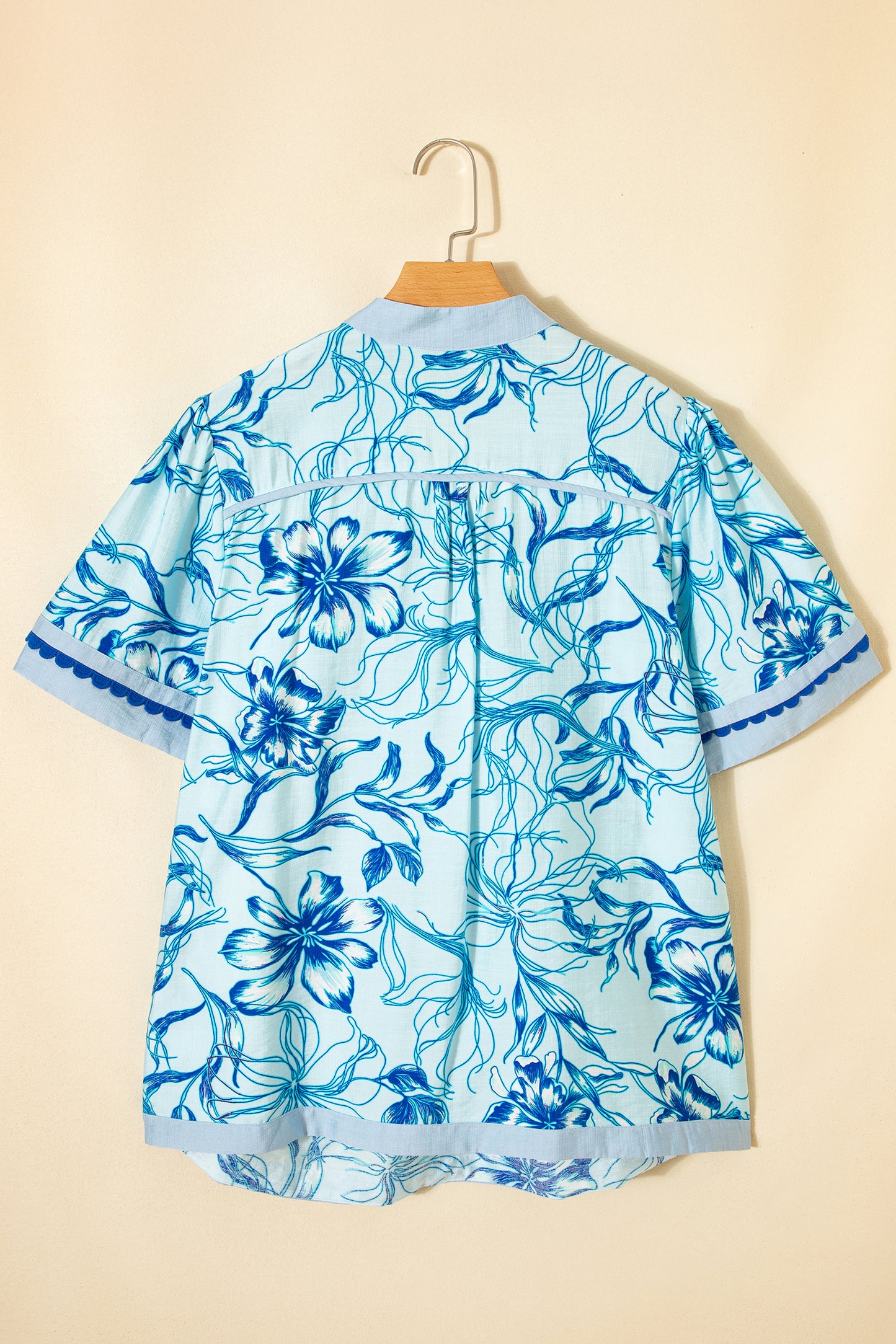 Sky Blue Plus Size Scalloped Trim Floral Short Sleeve Blouse-Plus Size/Plus Size Tops/Plus Size Blouses & Shirts-[Adult]-[Female]-2022 Online Blue Zone Planet