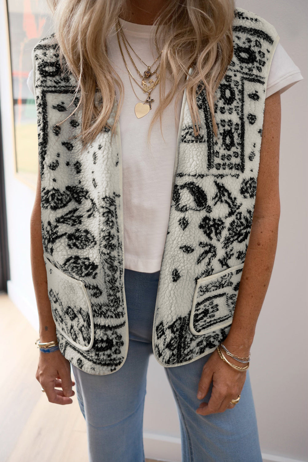 Sherpa Paisley Print Open Front Piped Trim Patch Pocket Vest