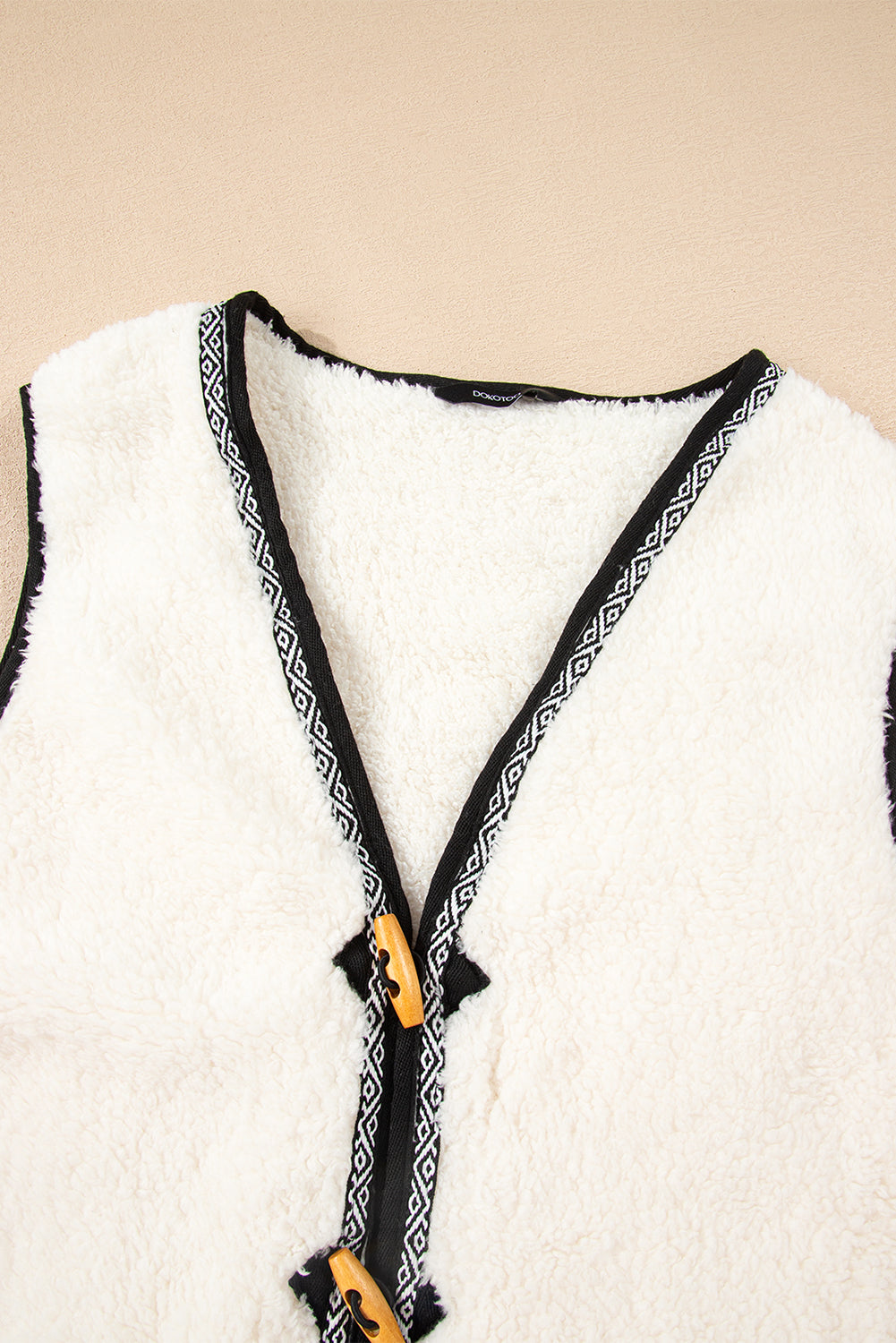 White Sherpa Contrast Trim Patch Pocket Cartridge Toggle Button Vest-Outerwear/Vests-[Adult]-[Female]-2022 Online Blue Zone Planet