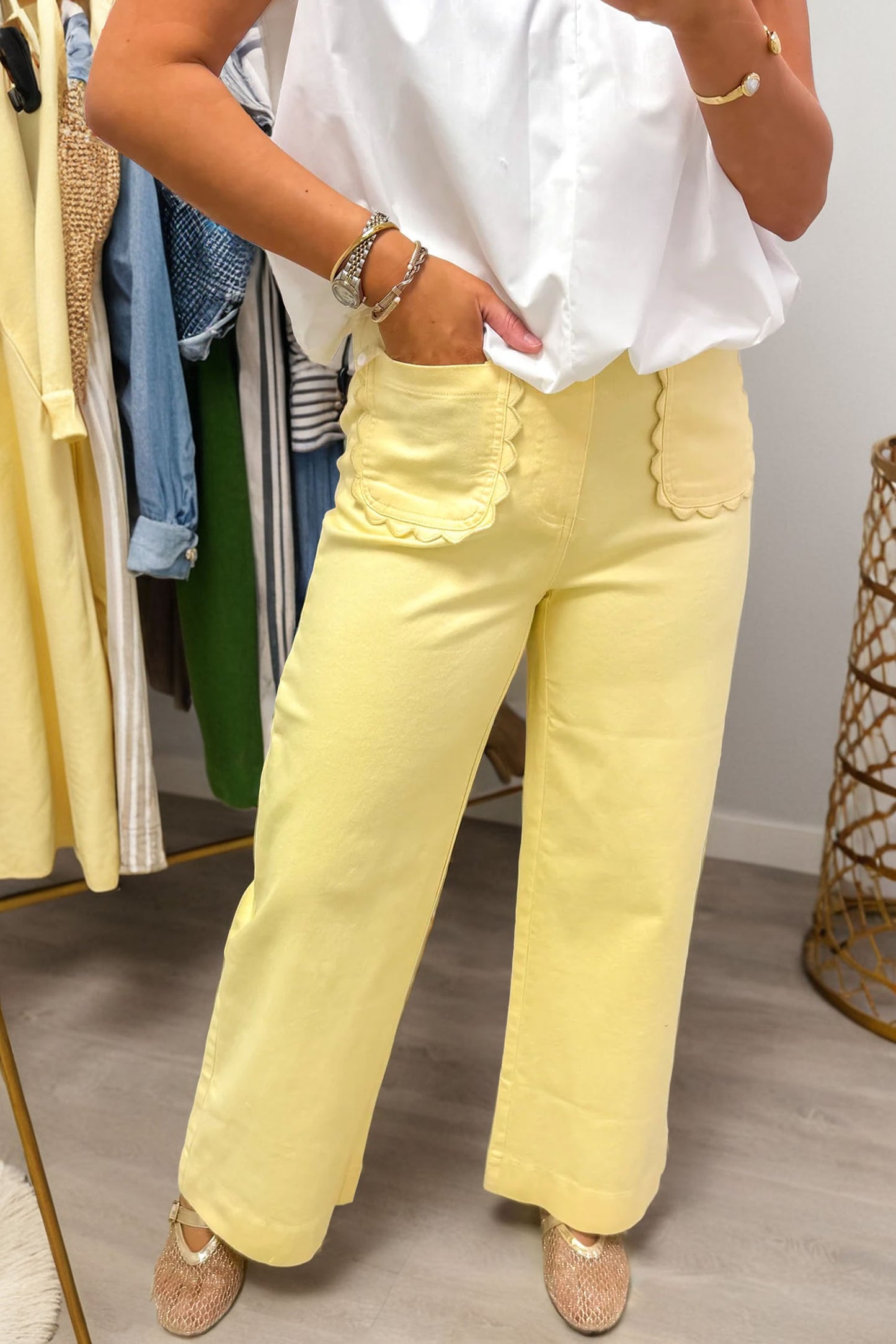 White Solid Color Scalloped Patch Pocket Shift Jeans-Bottoms/Jeans-[Adult]-[Female]-Yellow-4-2022 Online Blue Zone Planet