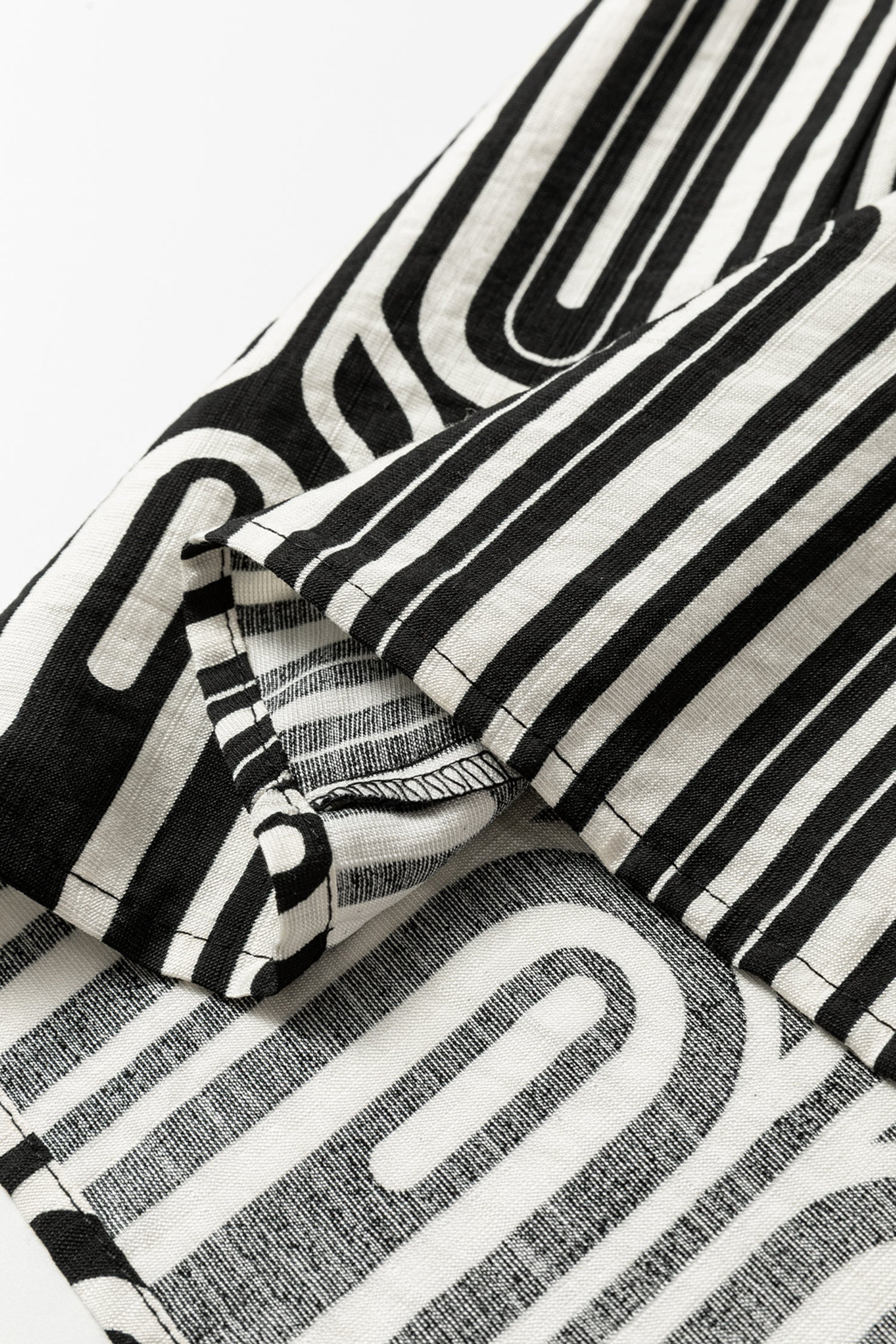 Black Geometric Print Contrast Scallop Color Block Patchwork Short Sleeve Blouse-Tops/Blouses & Shirts-[Adult]-[Female]-2022 Online Blue Zone Planet