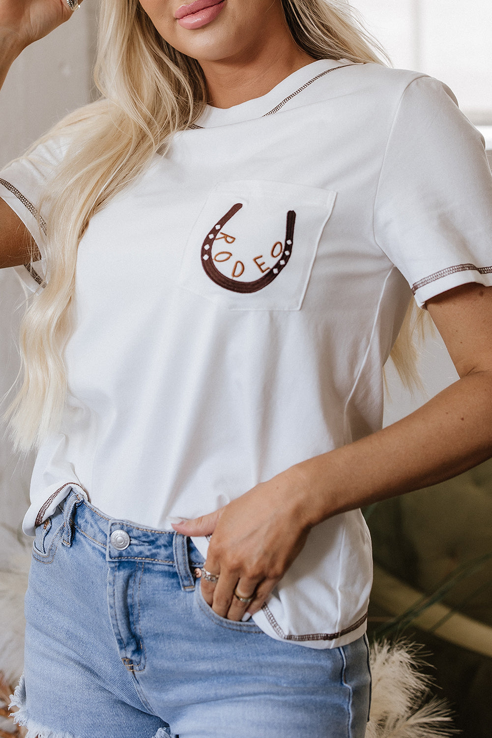 White Rodeo Horseshoe Embroidered Patch Pocket T Shirt-Tops/Tops & Tees-[Adult]-[Female]-2022 Online Blue Zone Planet