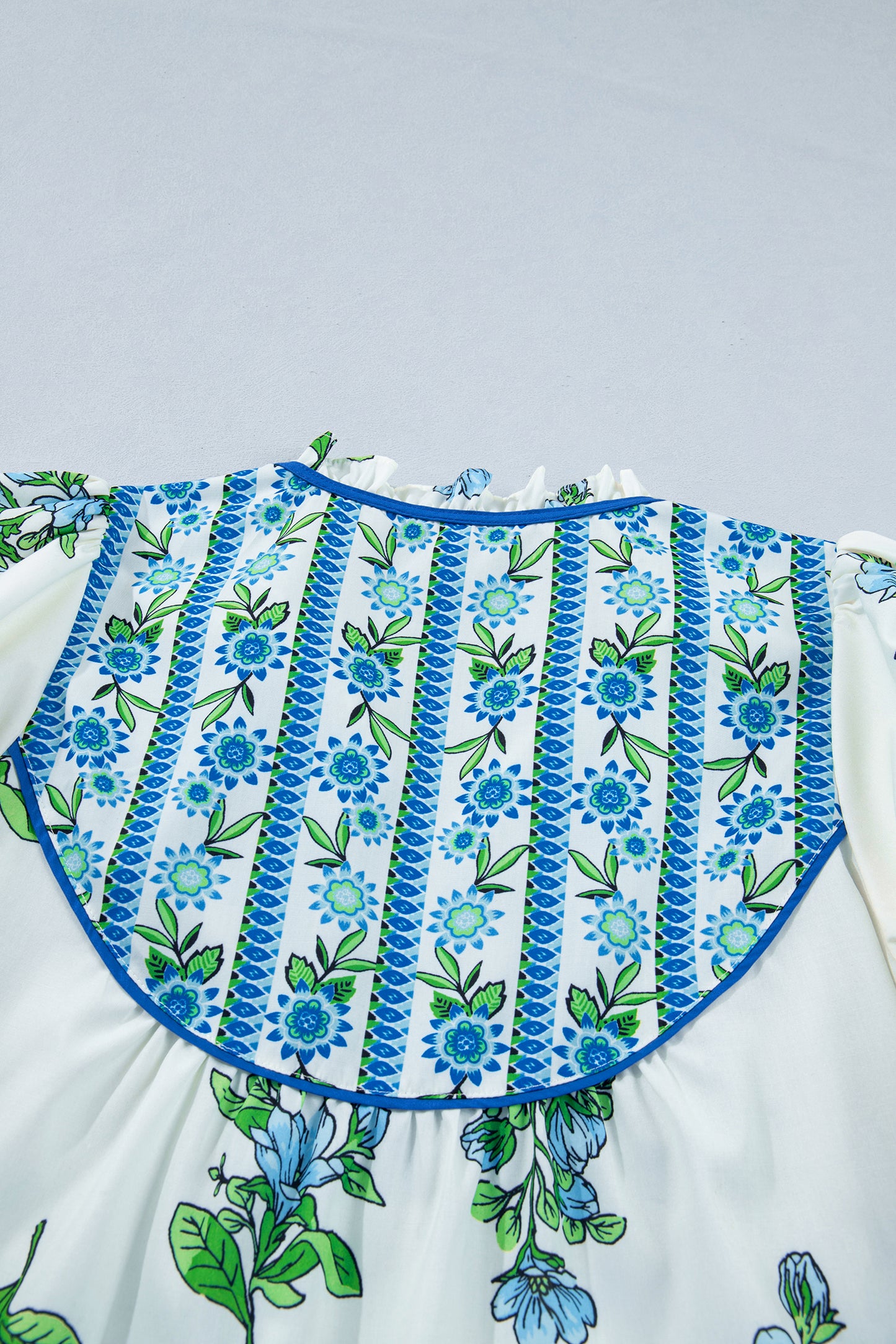 White Floral Print Contrast Trim Tie Neck Blouse-Tops/Blouses & Shirts-[Adult]-[Female]-2022 Online Blue Zone Planet