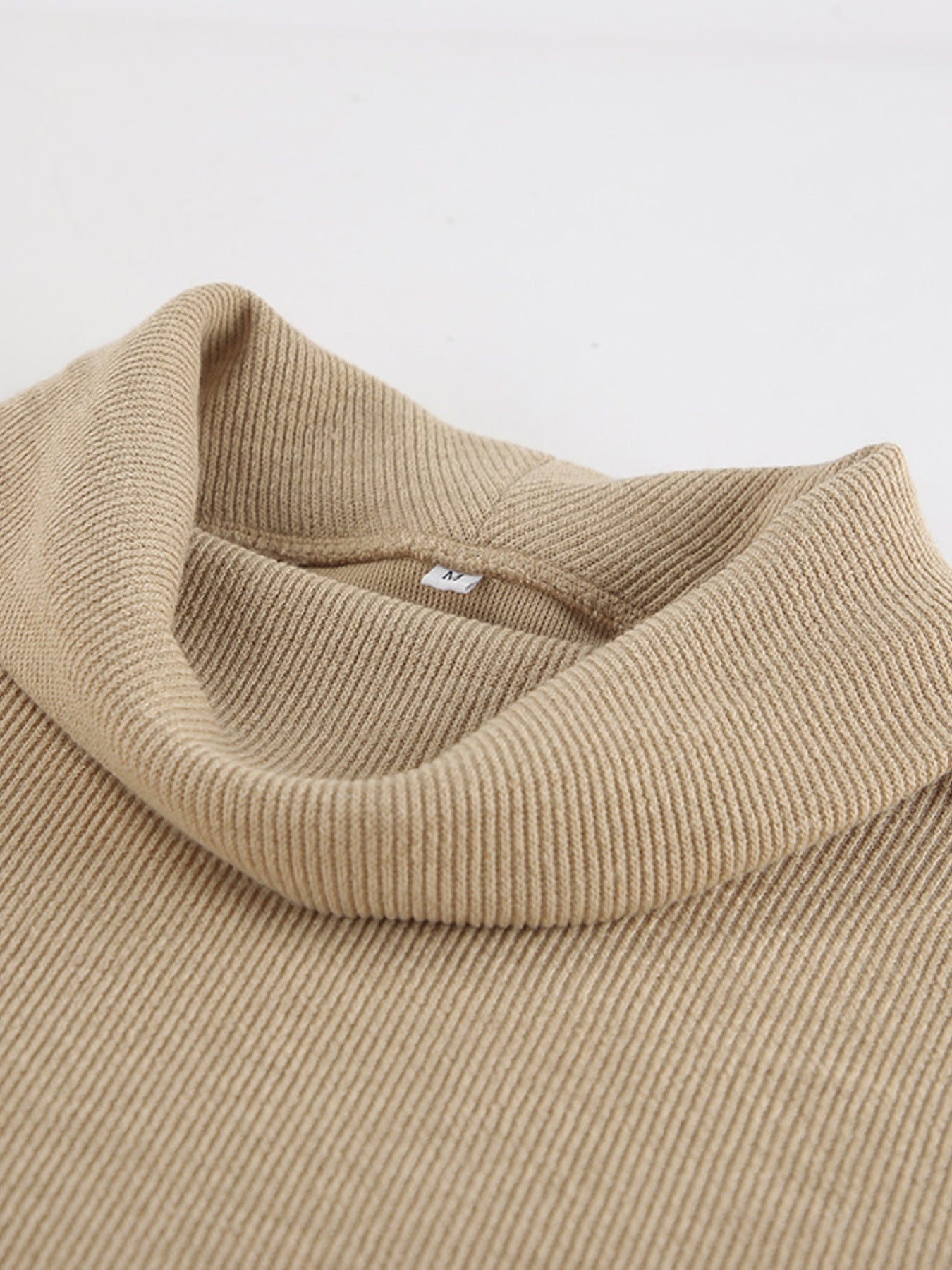 f32bf2f127e3464aacc7baab6bff2eb7-Max