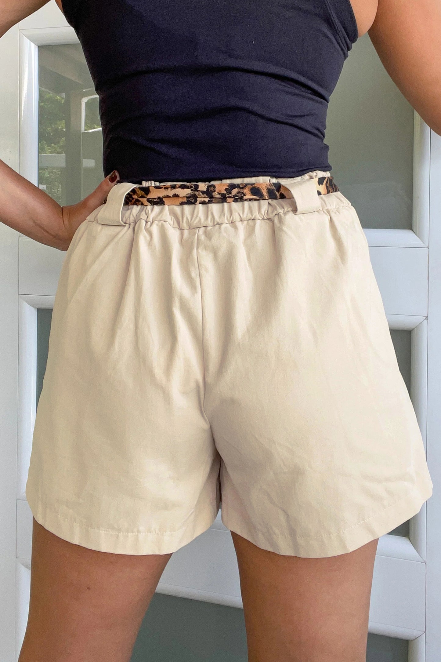 Oatmeal Leopard Contrast Sash Belt Pleated Wide Leg Shorts-Bottoms/Casual Shorts-[Adult]-[Female]-2022 Online Blue Zone Planet