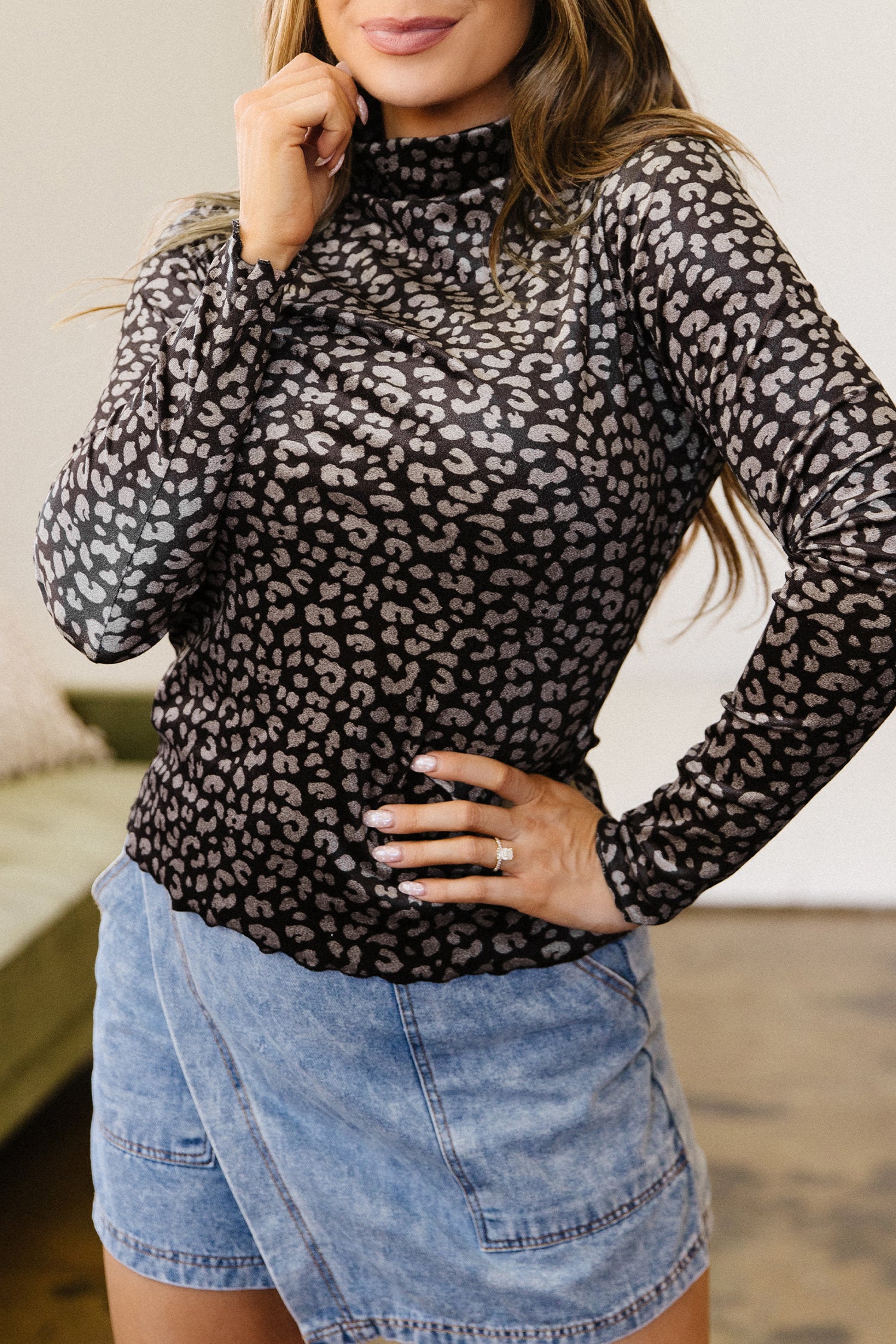 Brown Leopard Print Velvet Long Sleeve Western Style Pullover Top-Tops/Long Sleeve Tops-[Adult]-[Female]-2022 Online Blue Zone Planet