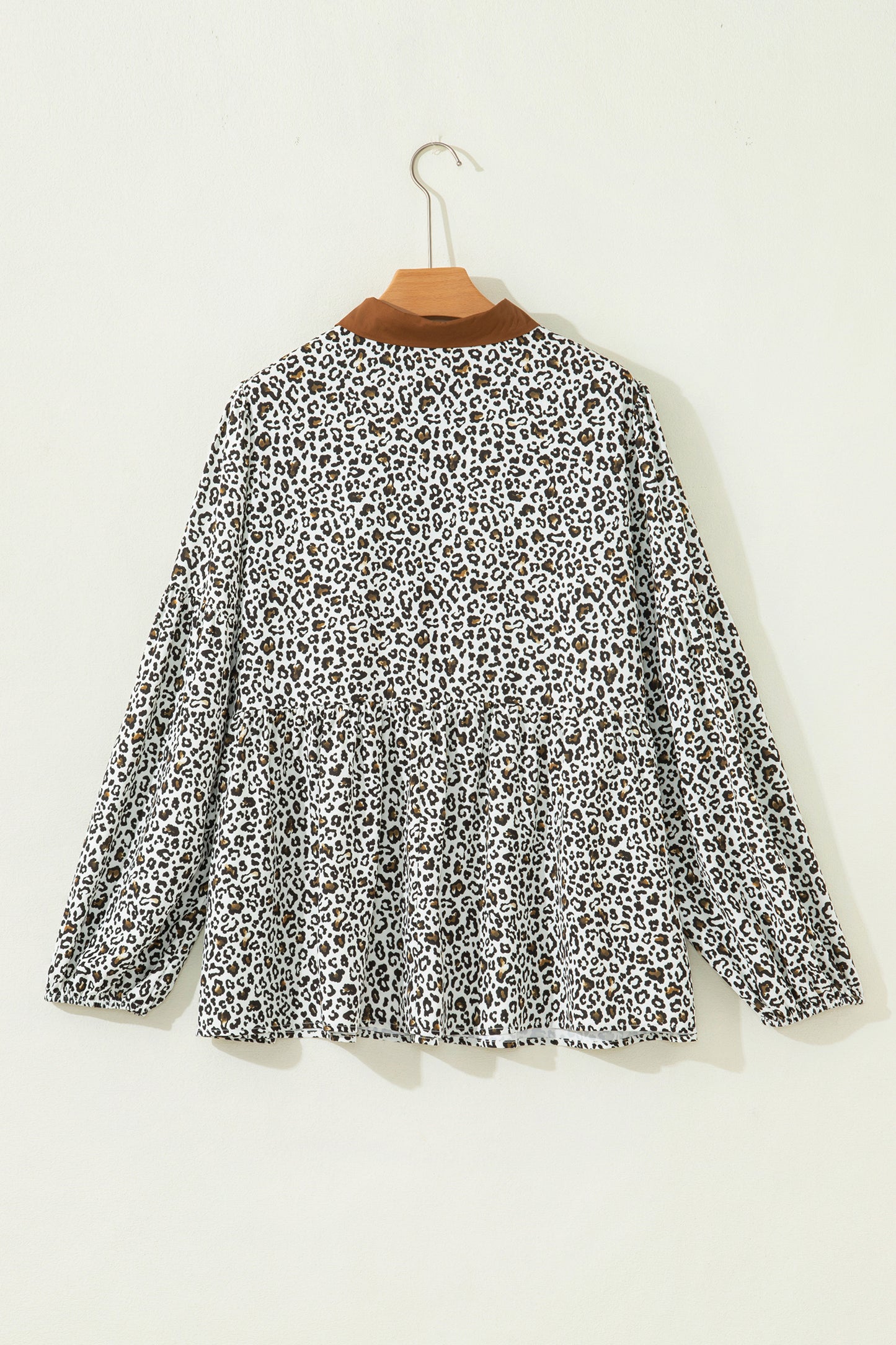 Khaki Plus Size Buttoned Contrast Trim Puff Sleeve Leopard Print Blouse-Plus Size/Plus Size Tops/Plus Size Blouses & Shirts-[Adult]-[Female]-2022 Online Blue Zone Planet