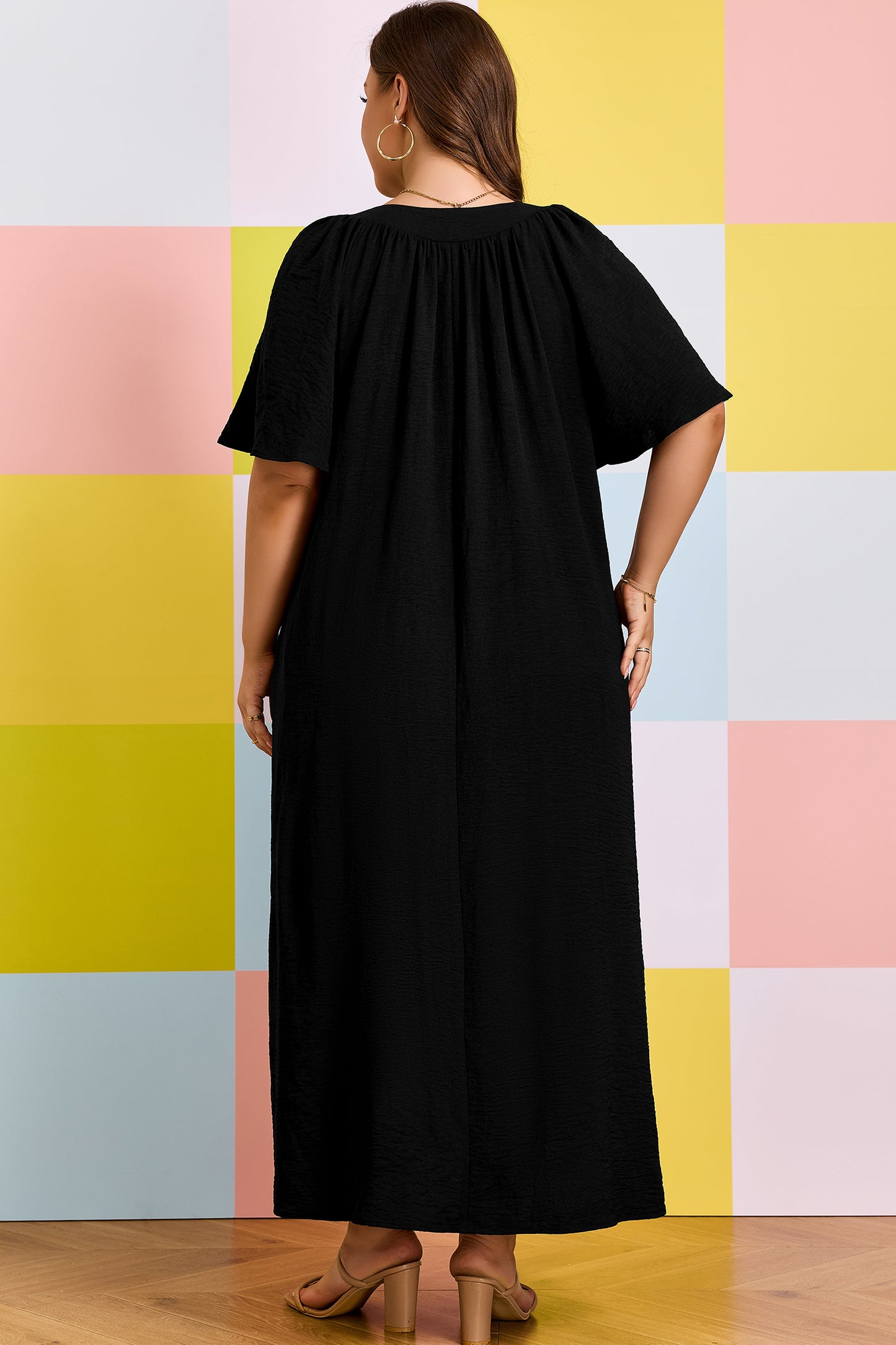 Black Plus Size Solid Color Notched Neck Short Sleeve Loose Dress-TOPS / DRESSES-[Adult]-[Female]-2022 Online Blue Zone Planet