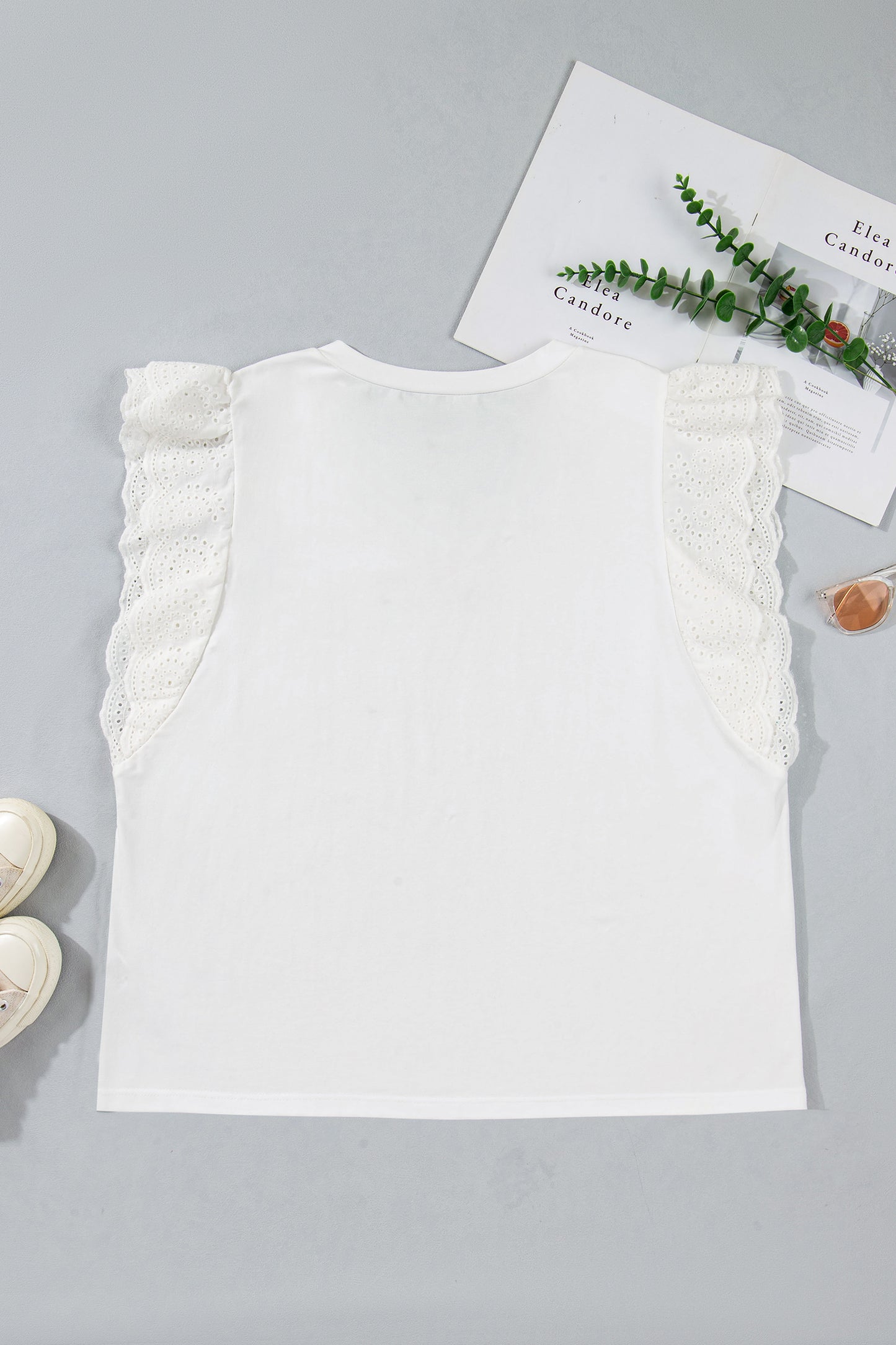White Eyelet Crochet Splicing Short Sleeve Plus Size Tee-Plus Size/Plus Size Tops/Plus Size Tops & Tees-[Adult]-[Female]-2022 Online Blue Zone Planet