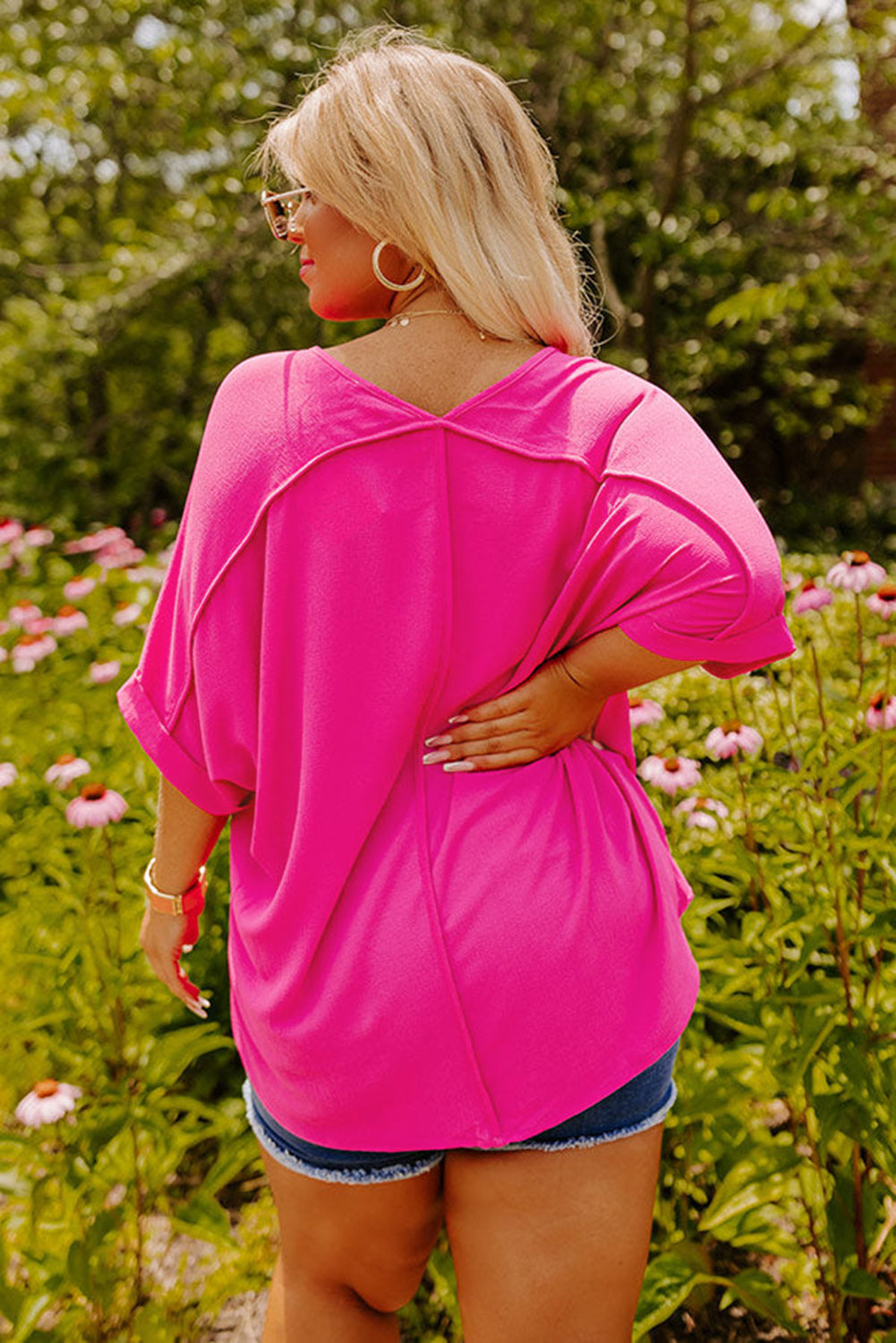 Bright Pink Seamed Back High Low Hem V Neck Cuffed Sleeve Plus Size Tee-Plus Size/Plus Size Tops/Plus Size Tops & Tees-[Adult]-[Female]-2022 Online Blue Zone Planet