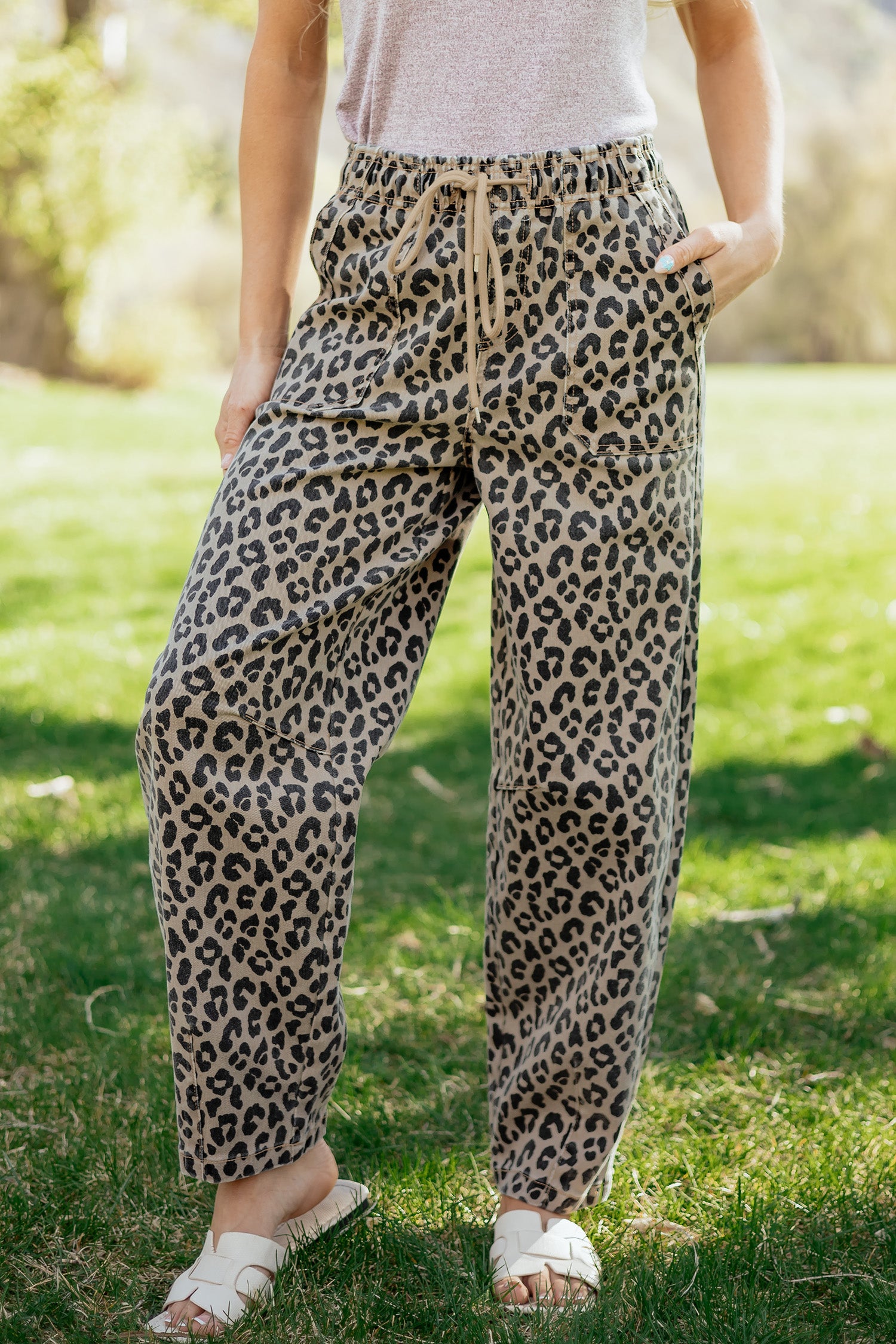 Khaki Leopard Print Drawstring Elastic Waist Loose Denim Pants with Pockets-Bottoms/Jeans-[Adult]-[Female]-2022 Online Blue Zone Planet