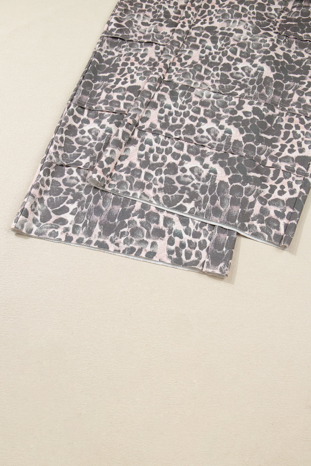 Khaki Plus Size Leopard Print Raw Edge Patch Pocket Drawstring Loose Pants-Plus Size/Plus Size Bottoms-[Adult]-[Female]-2022 Online Blue Zone Planet