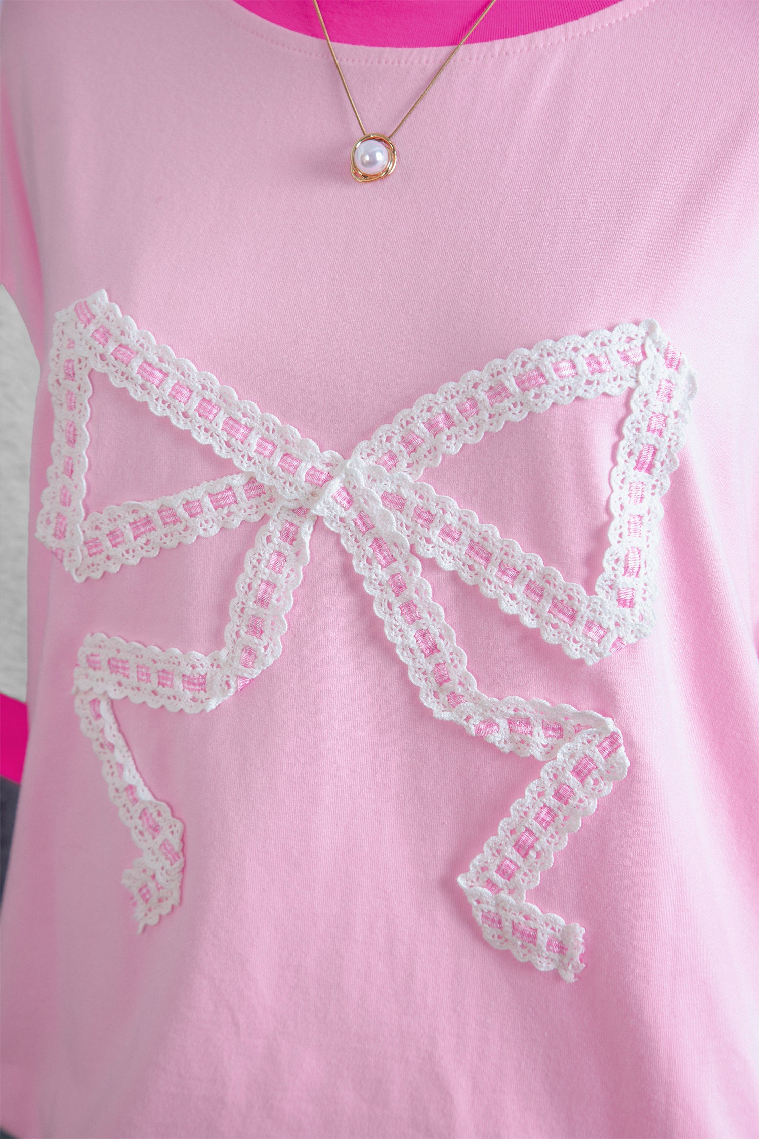 Gossamer Pink Embroidered Bow Detail Color Block Loose Tee-Tops/Tops & Tees-[Adult]-[Female]-2022 Online Blue Zone Planet