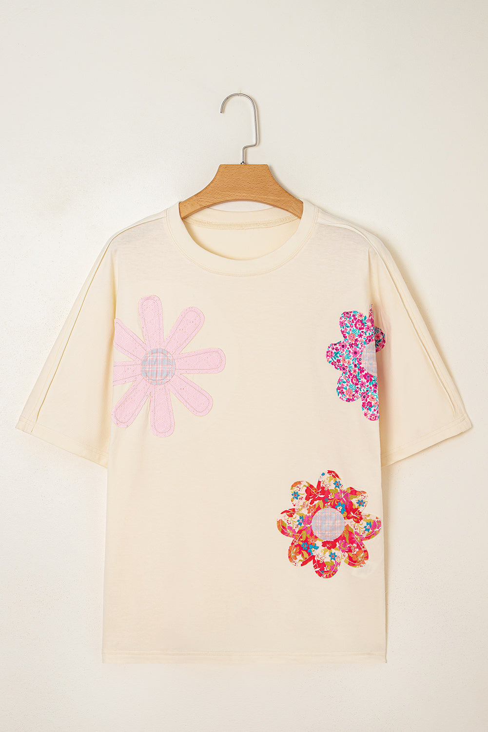 Apricot Flower Patched Exposed Stitching Trim Crew Neck Loose Tee-Tops/Tops & Tees-[Adult]-[Female]-2022 Online Blue Zone Planet
