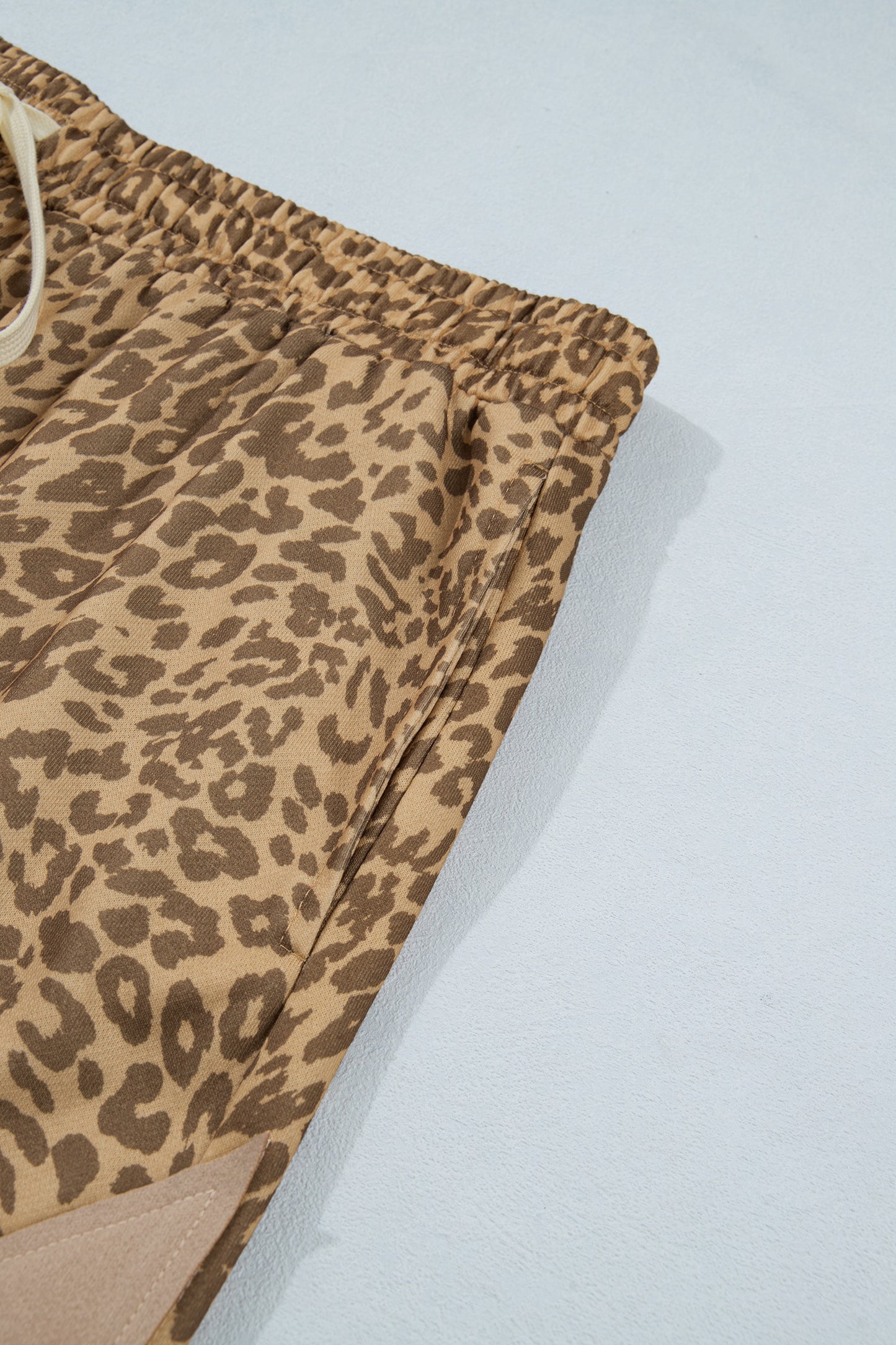 Khaki Plus Size Leopard Print Western Star Patched Jogger Pants-Plus Size/Plus Size Bottoms-[Adult]-[Female]-2022 Online Blue Zone Planet