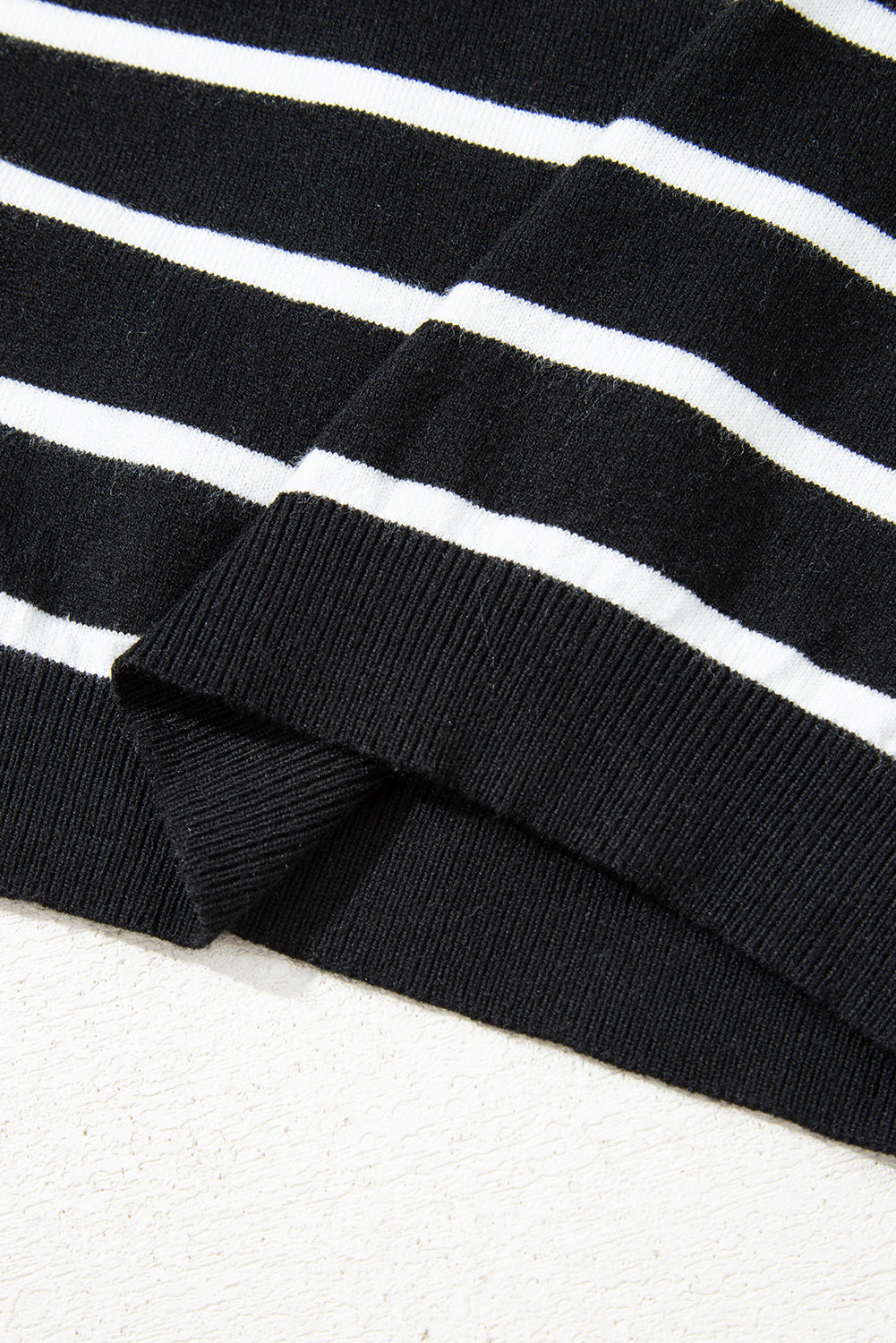 White Stripe Ribbed Trim Round Neck Bubble Sleeve Knitted Top-Sweaters & Cardigans/Short Sleeve Sweaters-[Adult]-[Female]-2022 Online Blue Zone Planet